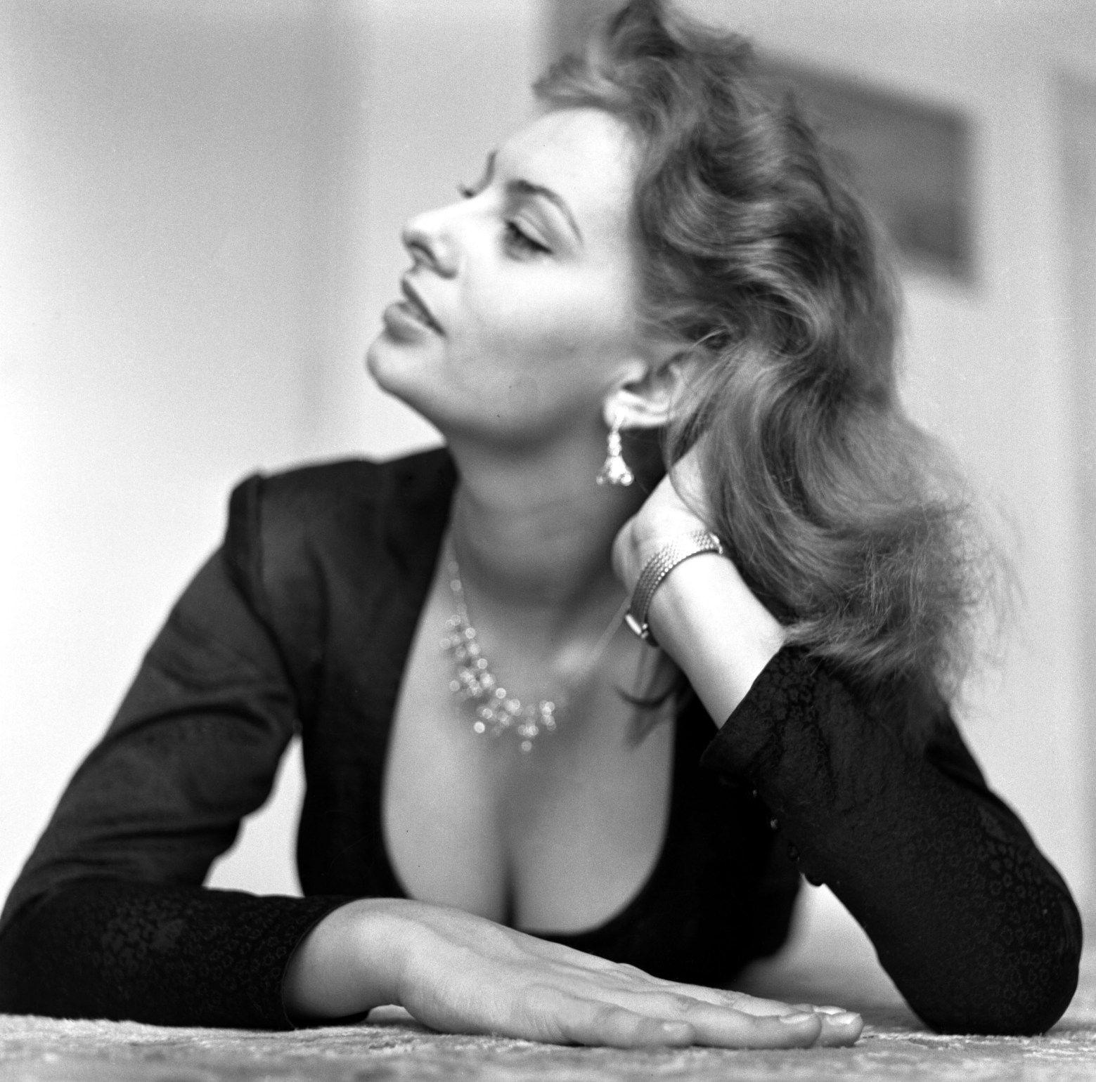 Sophia Loren wallpaper