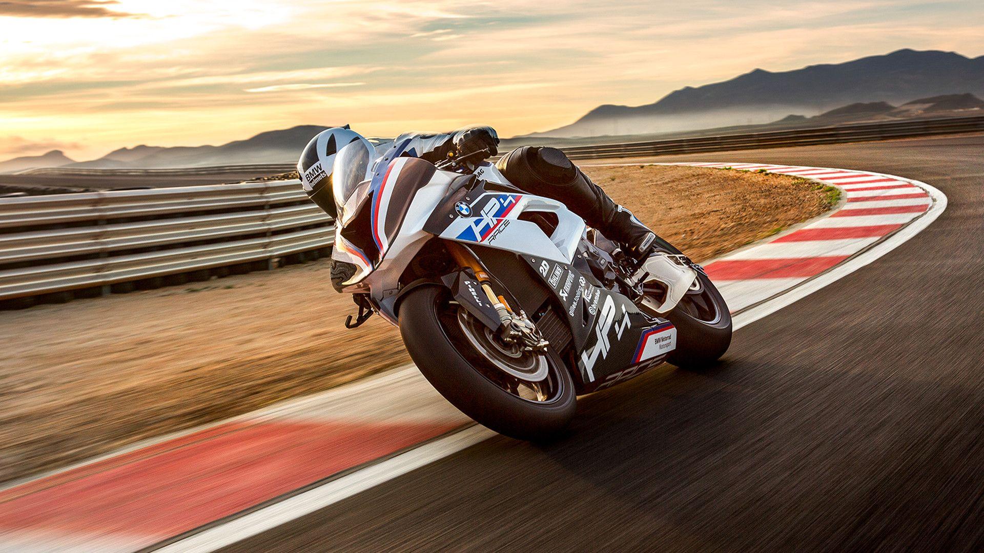BMW's New HP4 Race Bike is Absolutely Bonkers. Southern