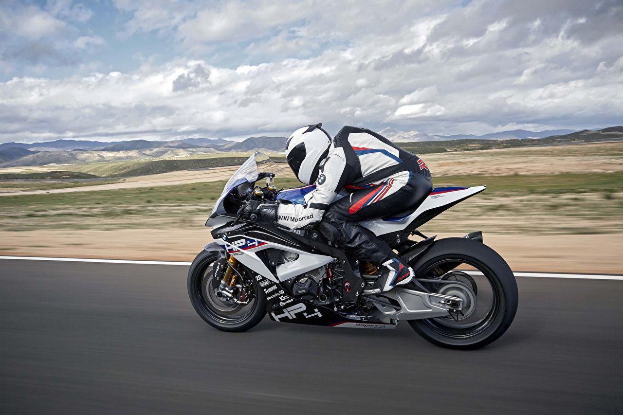 Wallpaper BMW Helmet 2017 HP4 RACE Motorcycles Motion