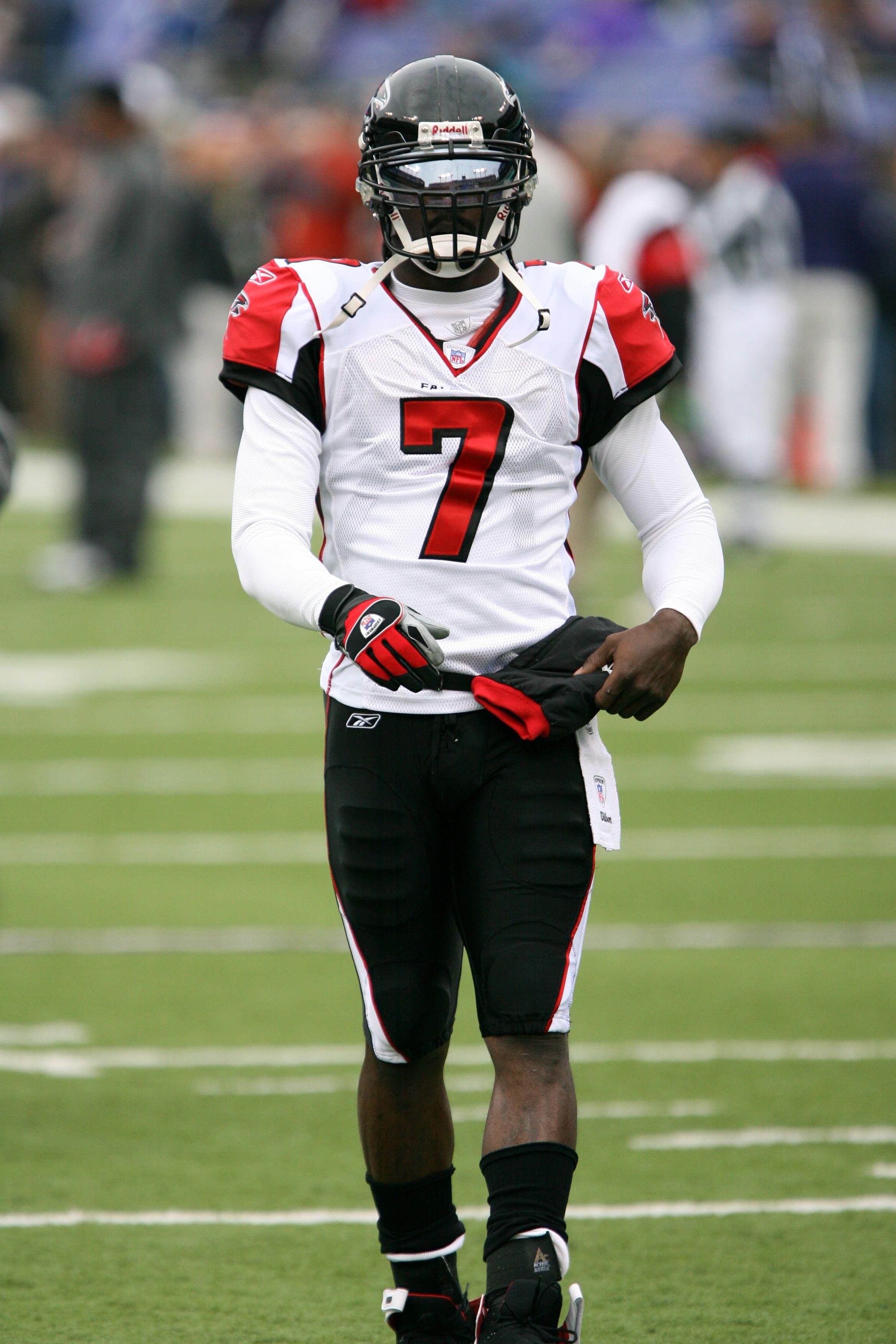 SportsBlog - From the Obstructed Seats - Michael Vick, A Look Back