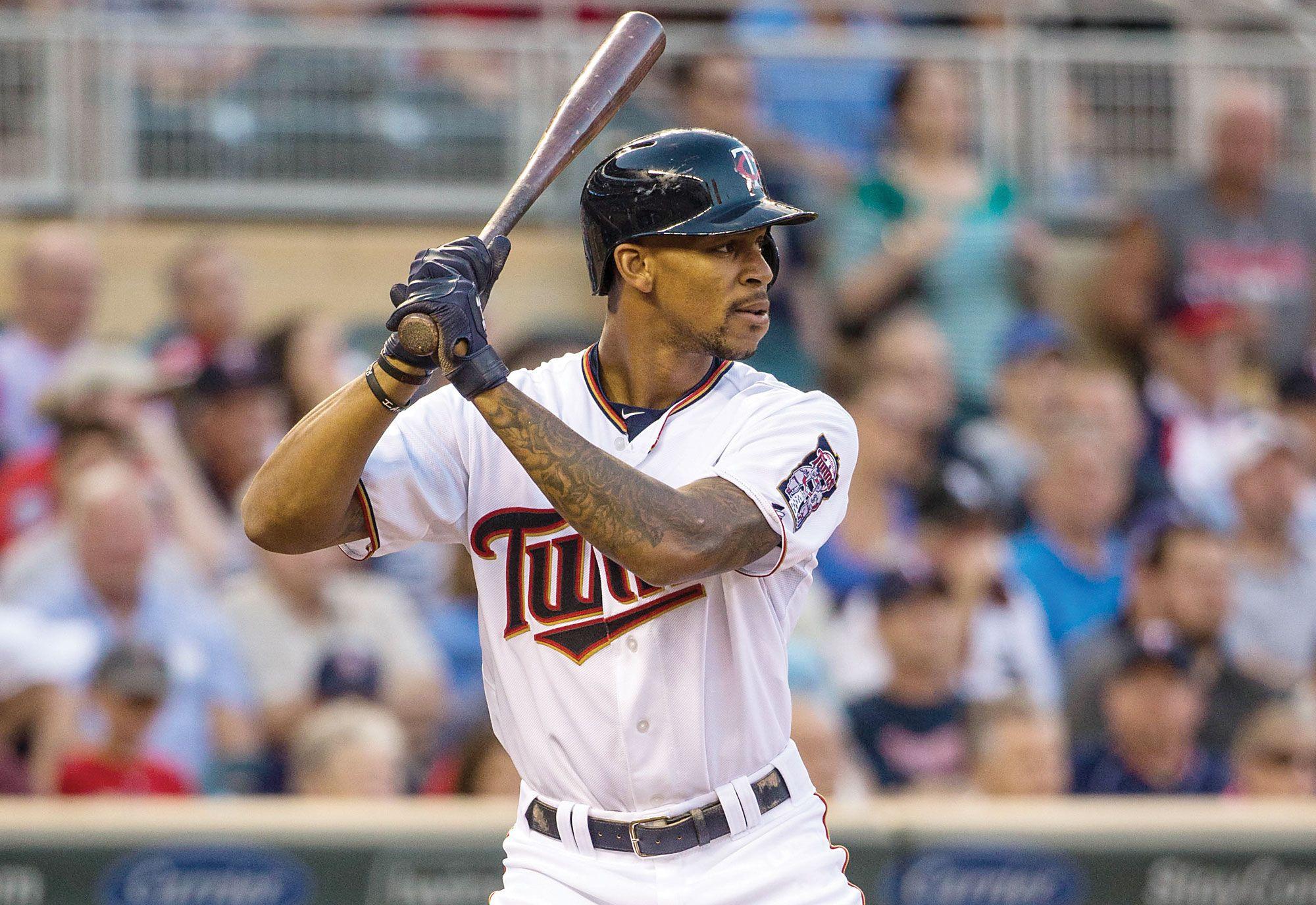 Download Byron Buxton Pointing And Looking Up Wallpaper