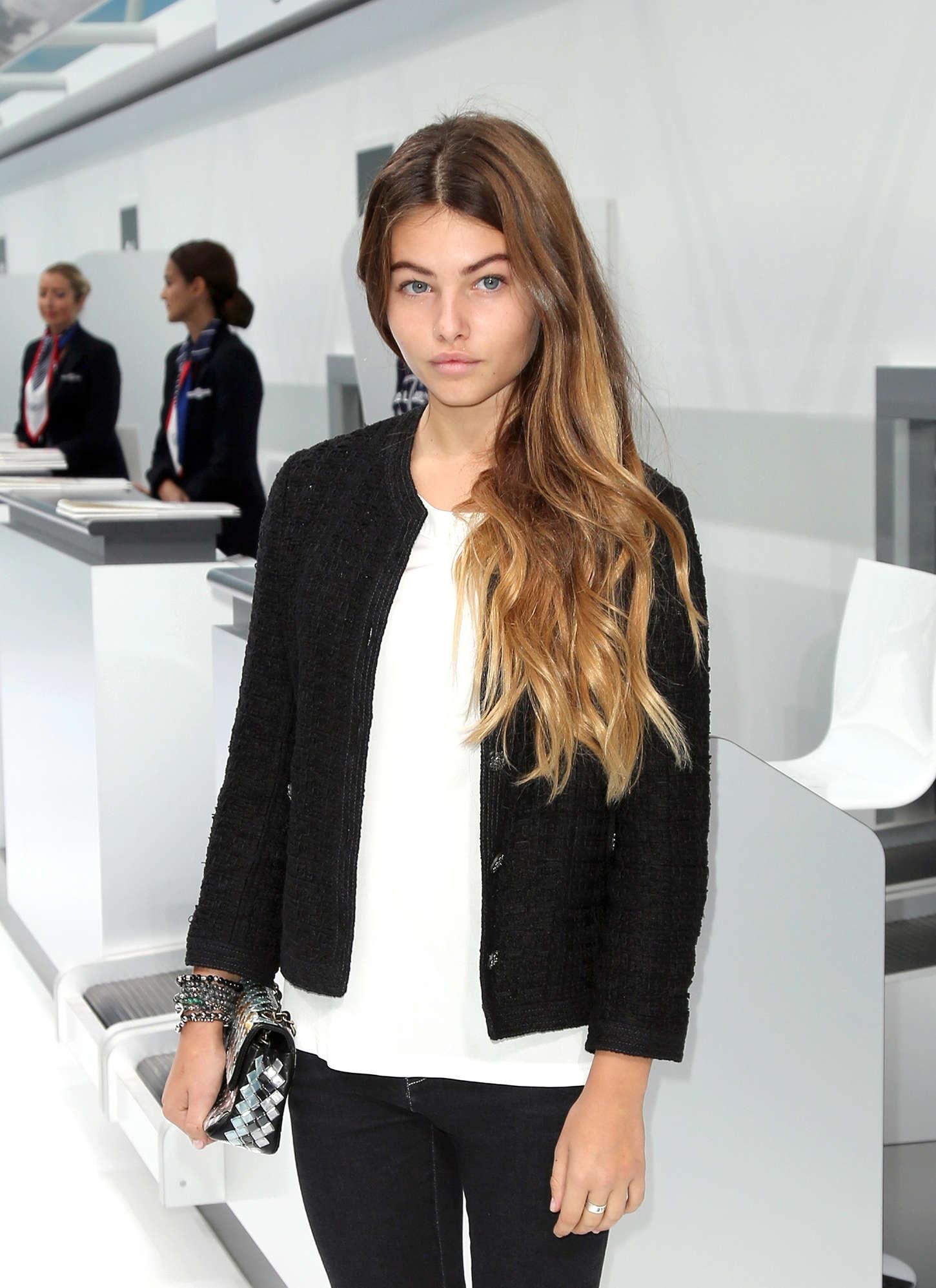 Thylane Blondeau: Chanel Show 2015 -02