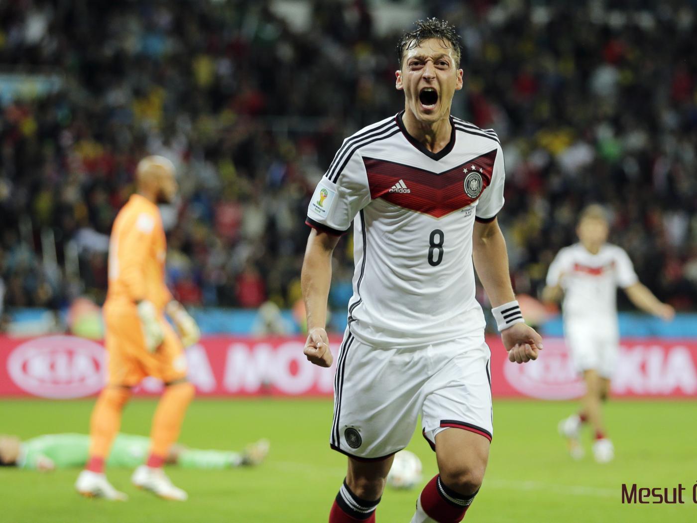 Mesut Özil German National Football Team. HD Wallpaper