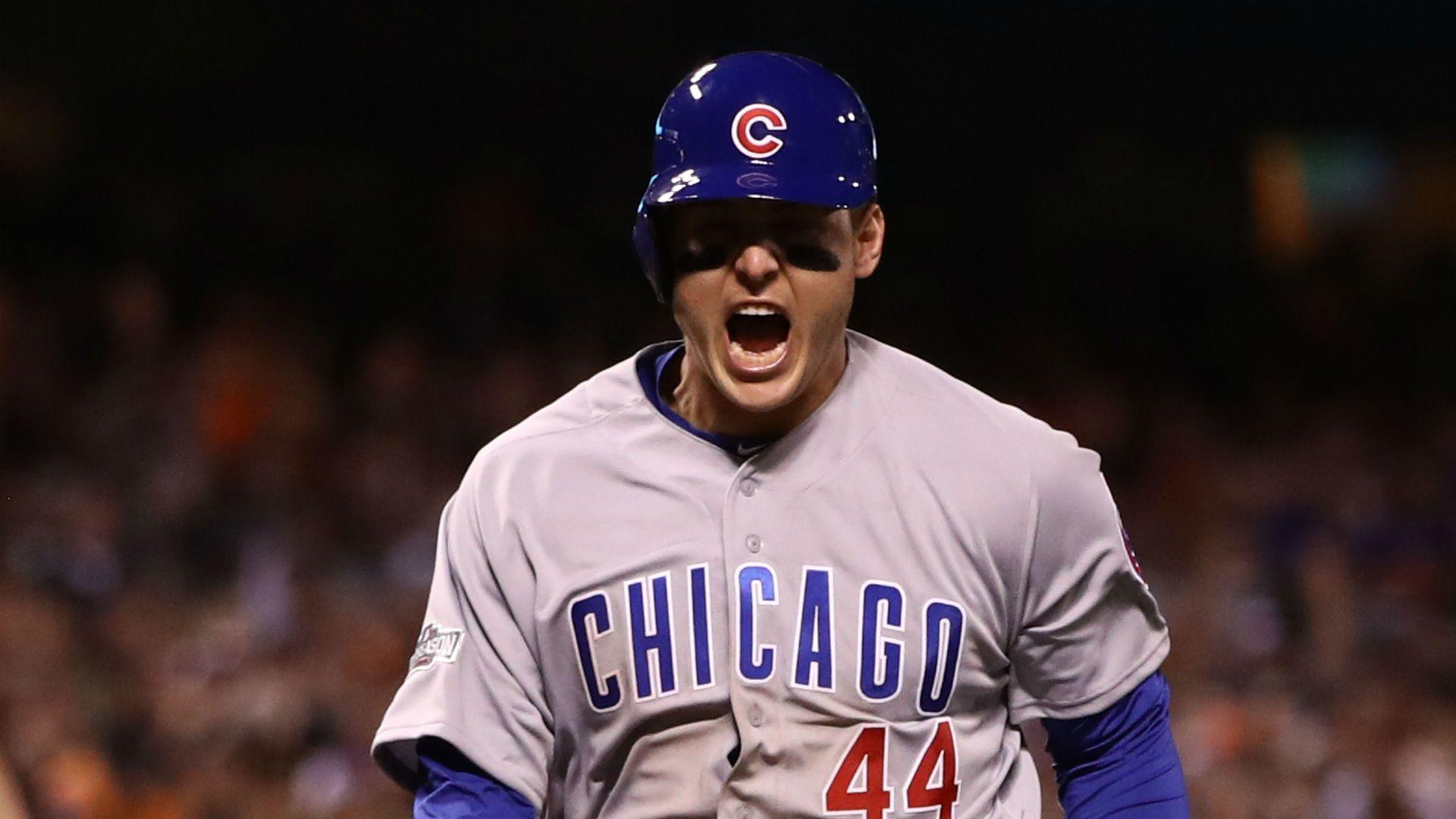 Watch: Anthony Rizzo shows off piano chops with Coldplay cover.