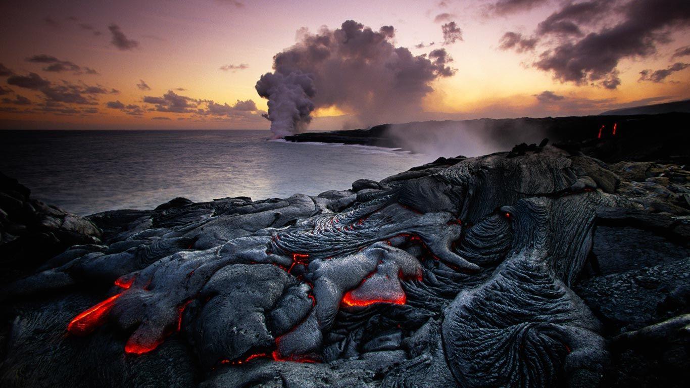 Hawai'i Volcanoes National Park (© Art Wolfe Getty Image)