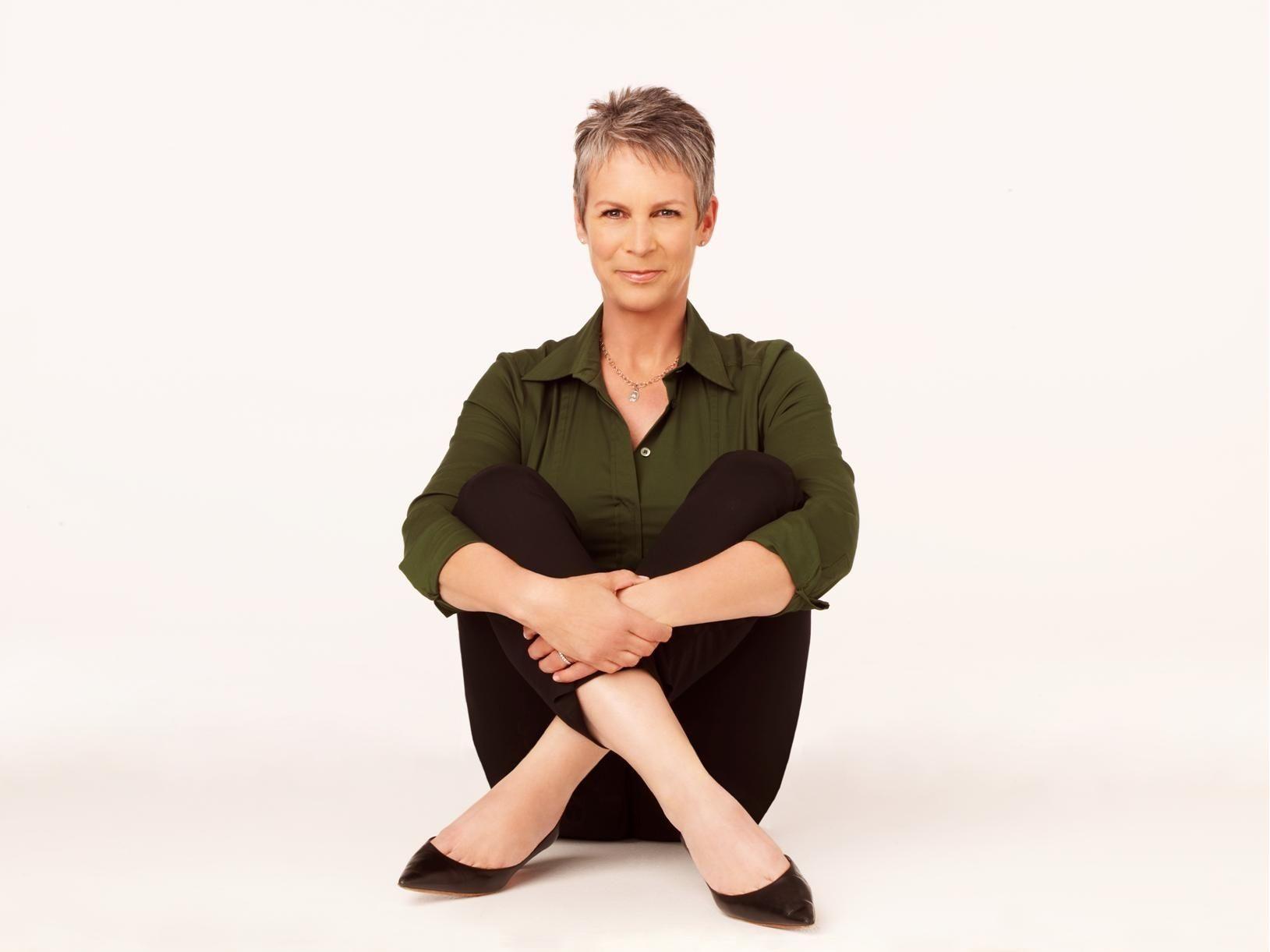 HD Jamie Lee Curtis Wallpaper