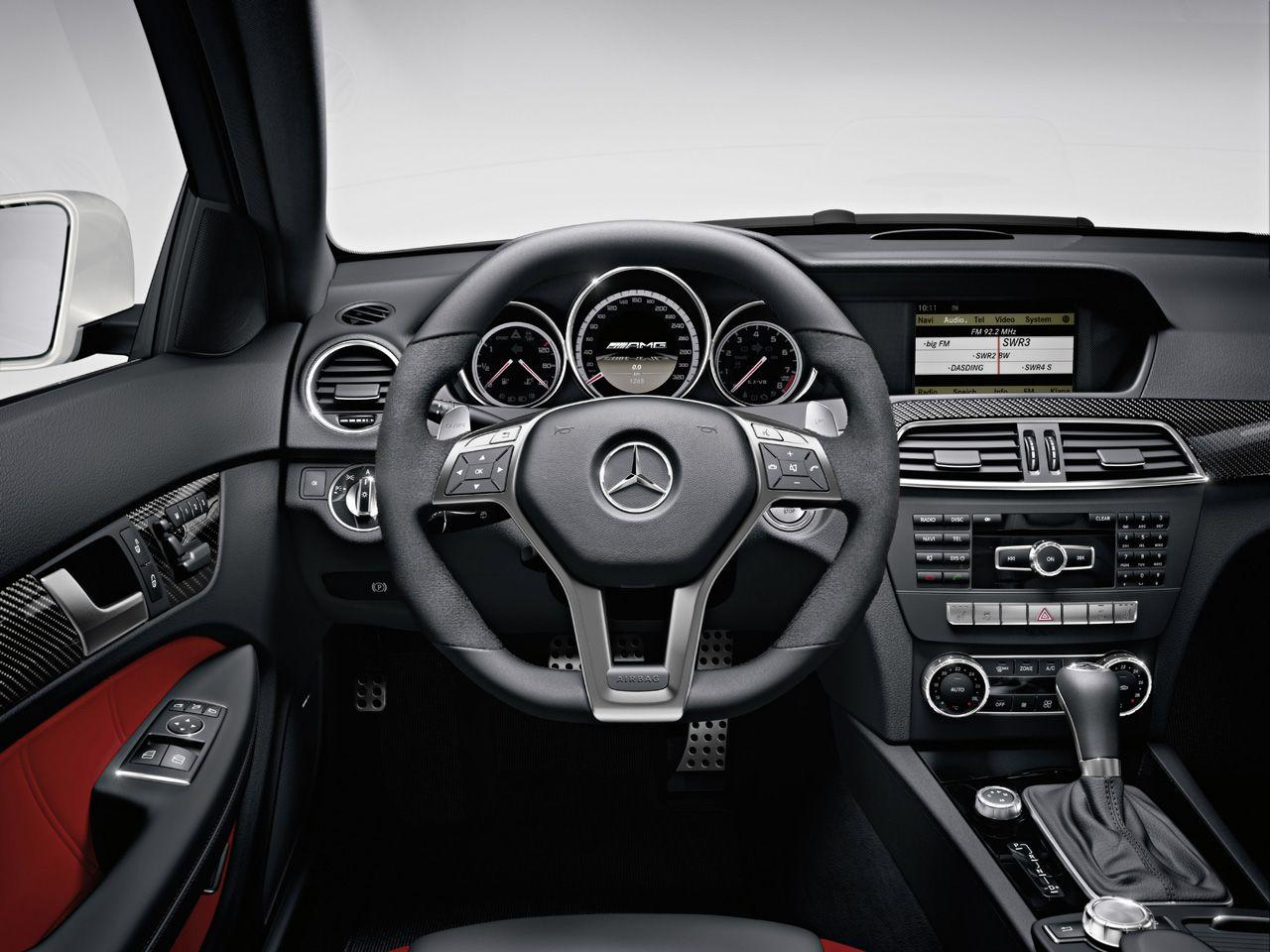 mercedes benz c63 amg coupe wallpaper