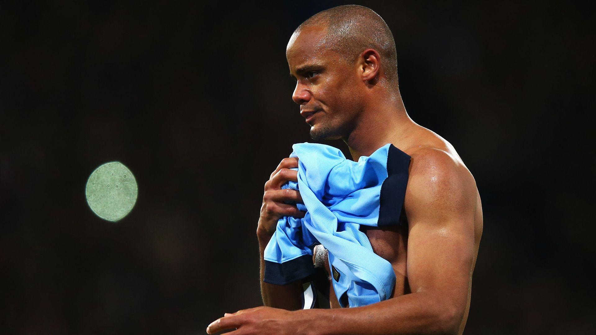 Manchester City's Vincent Kompany could be out for season