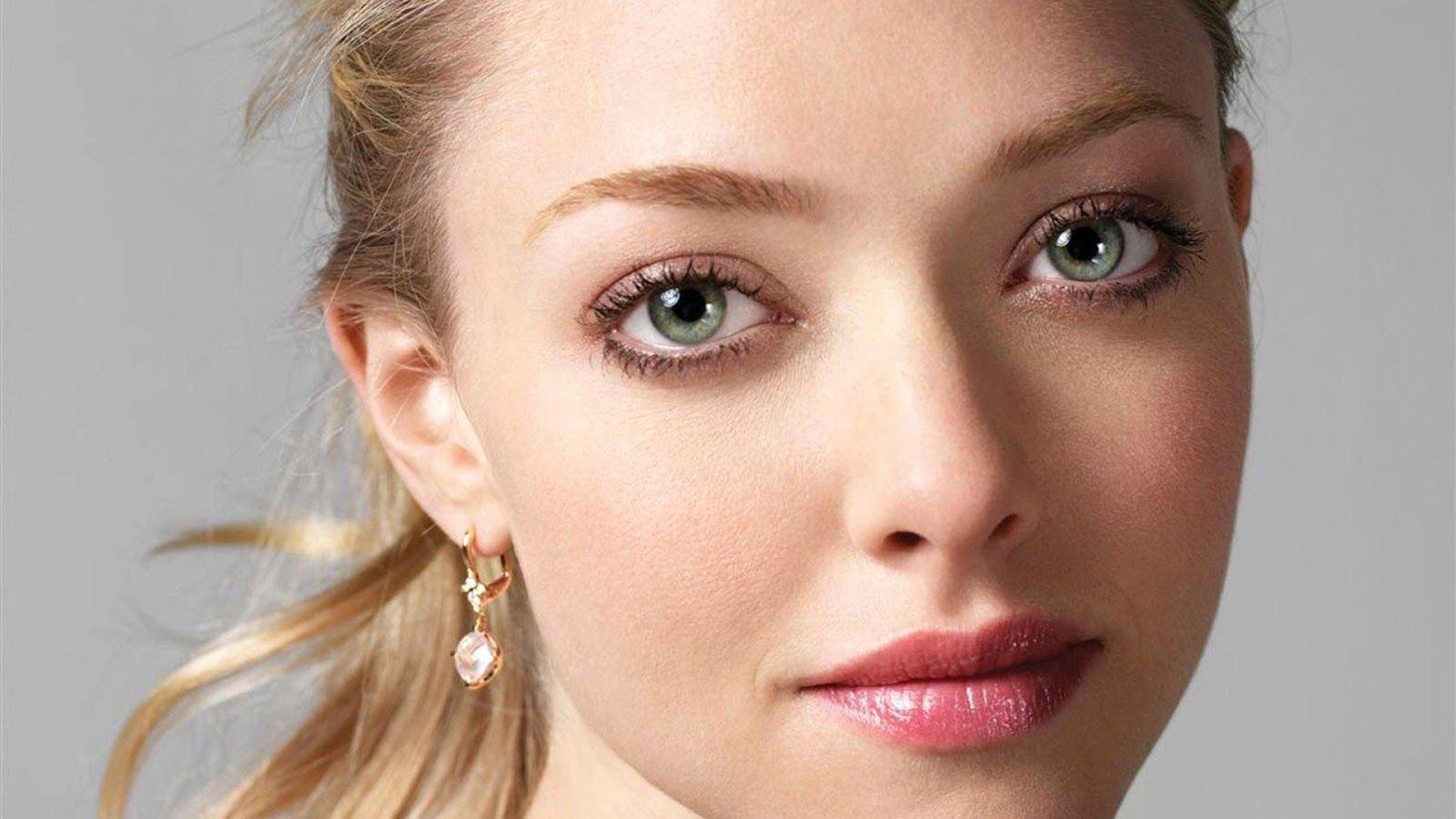 Actress Amanda Seyfried 4K Wallpaper 2017 For Android