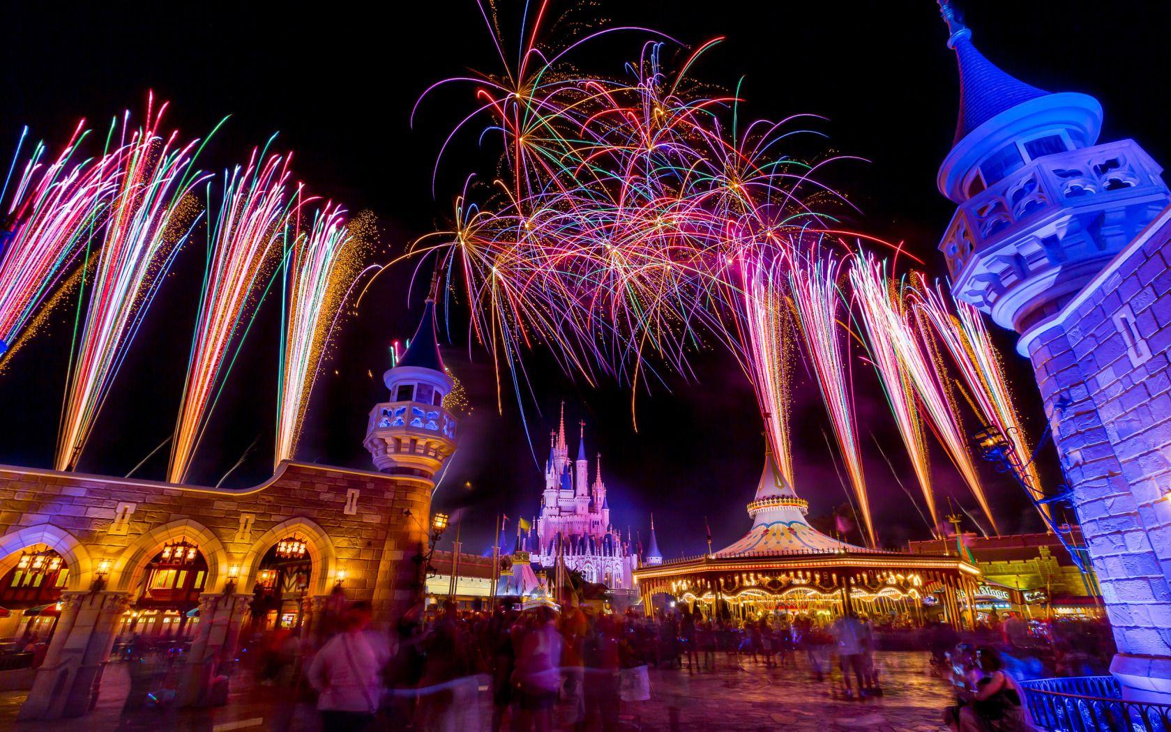 Fireworks, Magic Kingdom, Cinderella's Castle, Walt Disney World