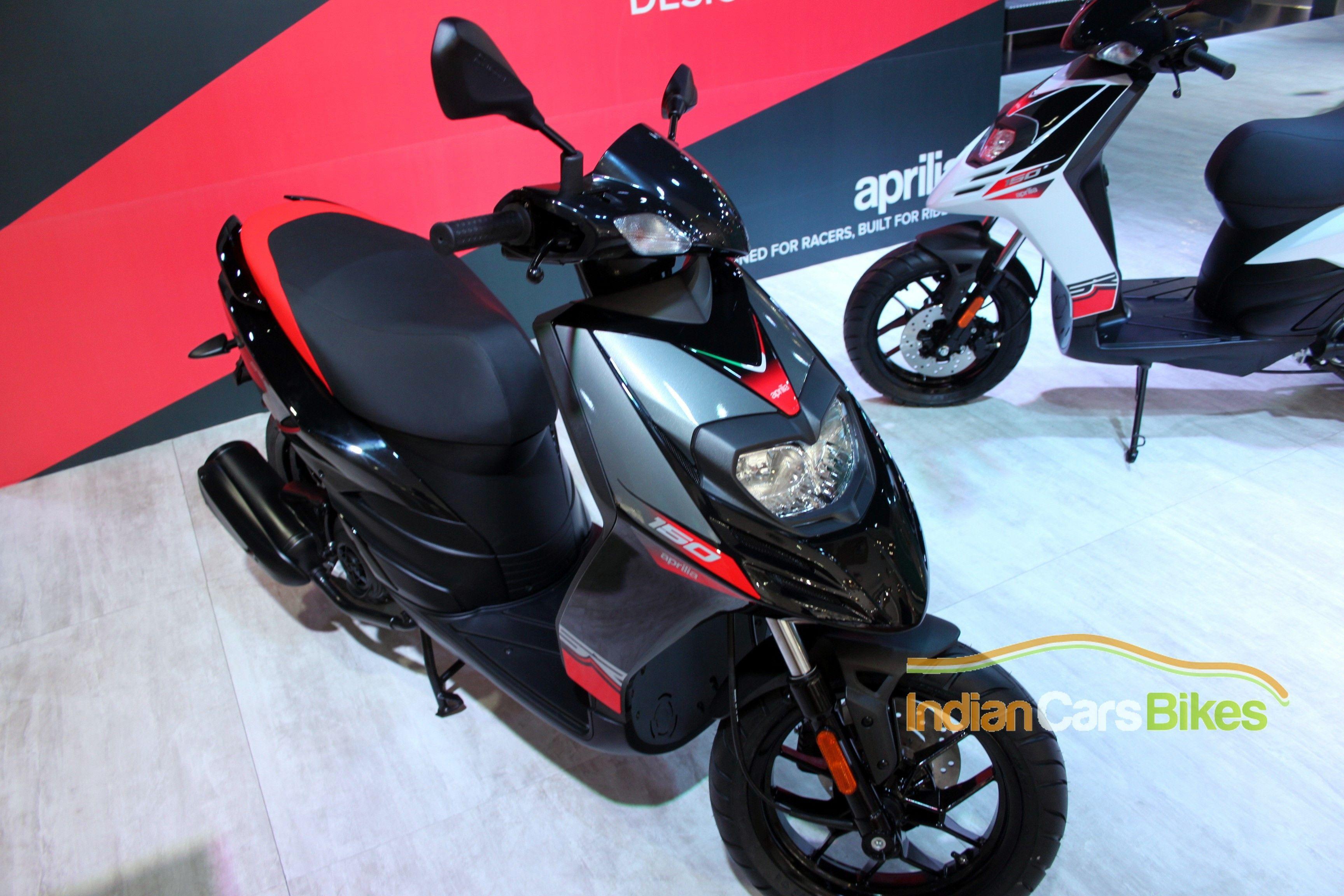 Aprilia SR 150 unveiled at 2016 Auto Expo Cars Bikes