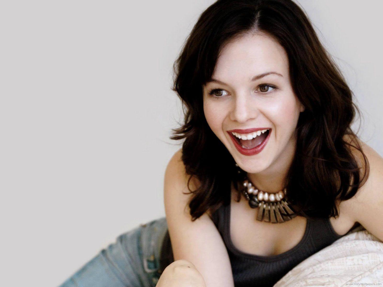 Amber Tamblyn Now Image