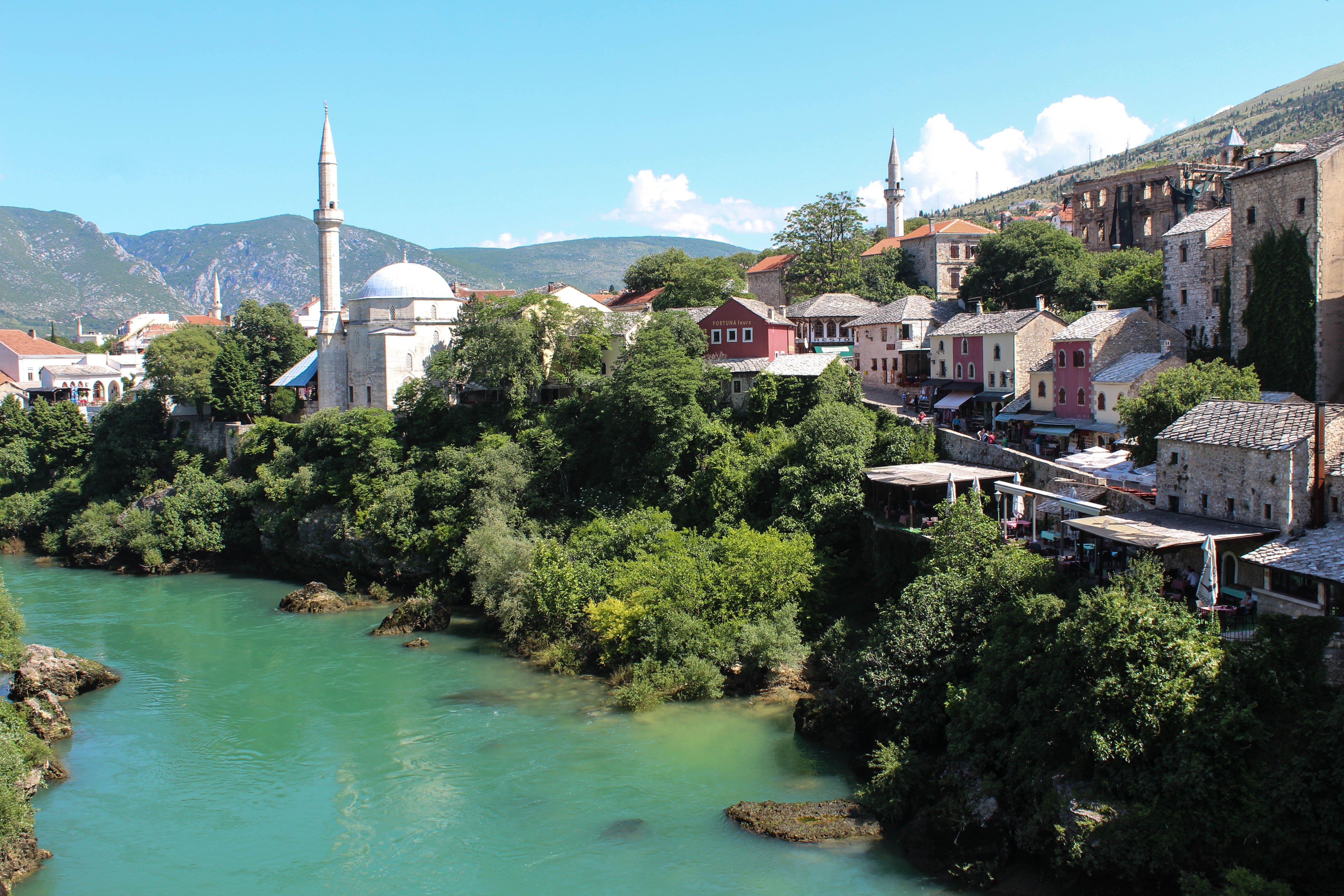 5184x3456px 2262.15 KB Bosnia And Herzegovina