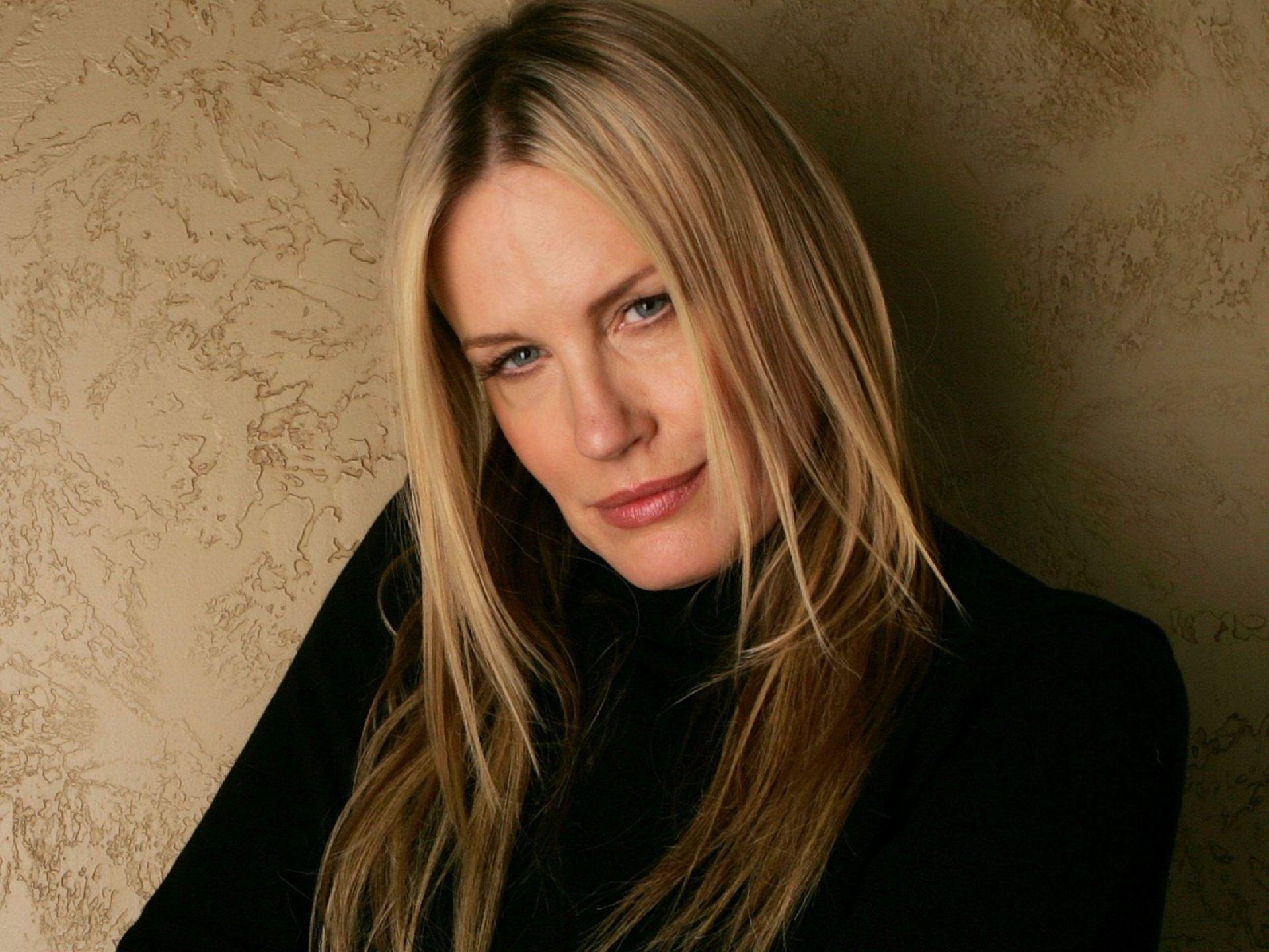 Daryl Hannah Wallpaper Image Photo Picture Background