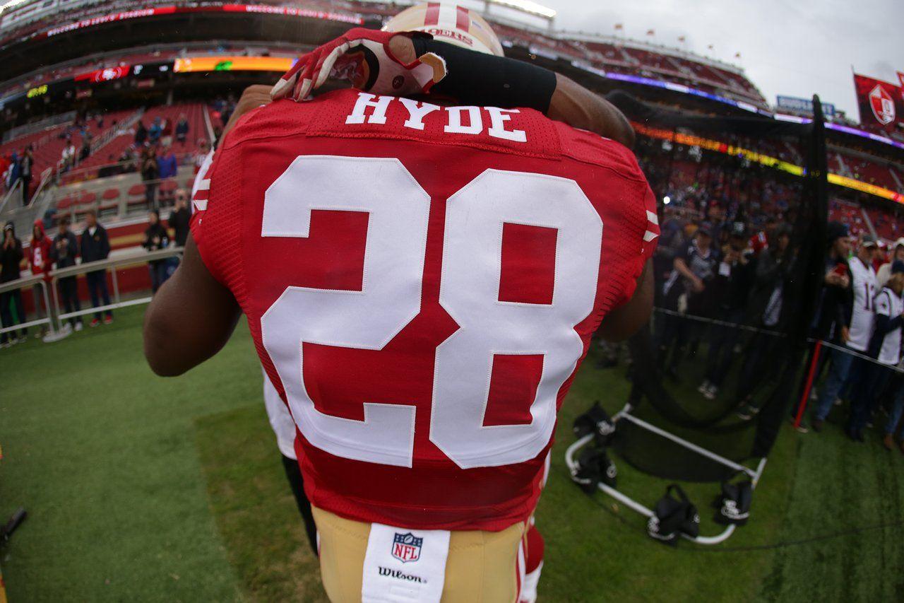 49ers RB Carlos Hyde Nominated for FedEx Ground Player of Week 14