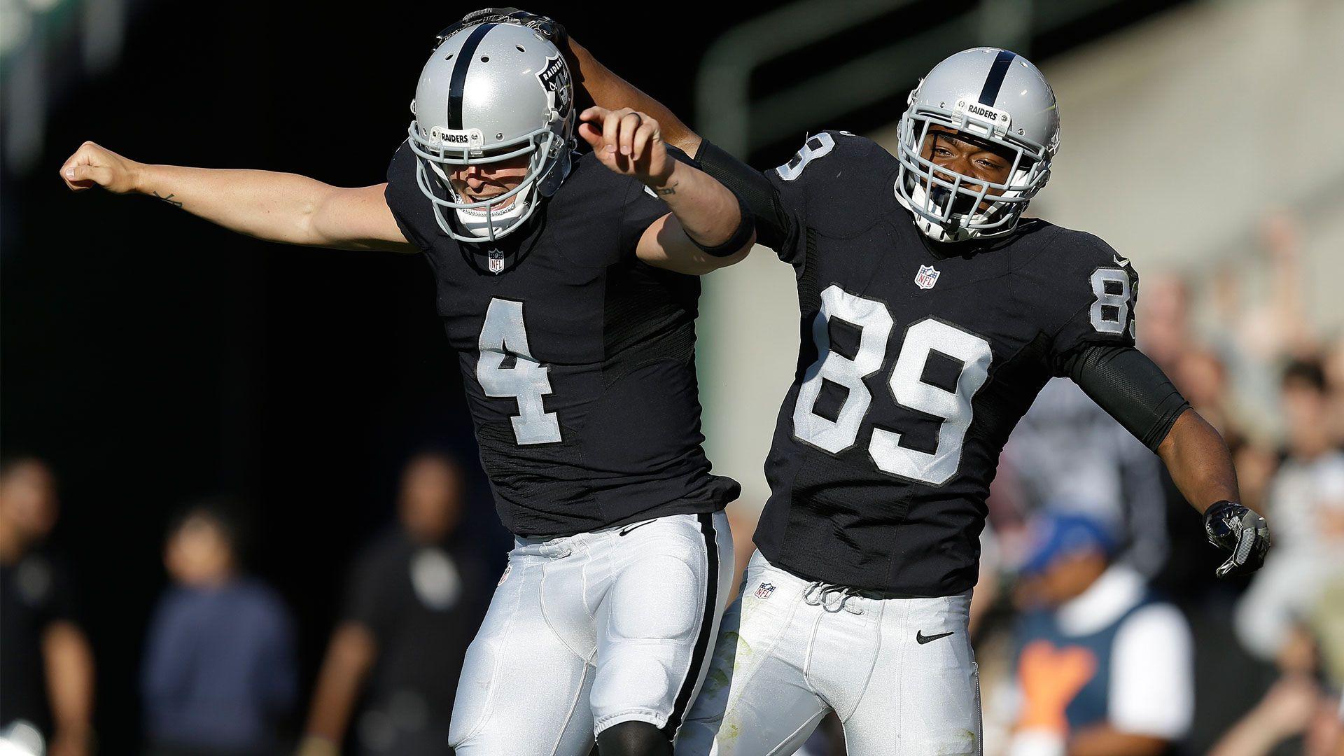 Derek Carr: It's funny that Amari Cooper doesn't have a touchdown