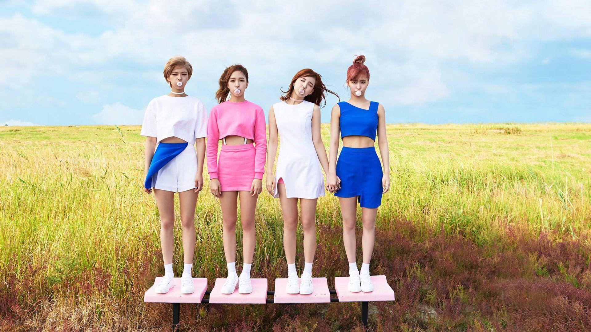 Momo (Hirai Momo) Wallpaper