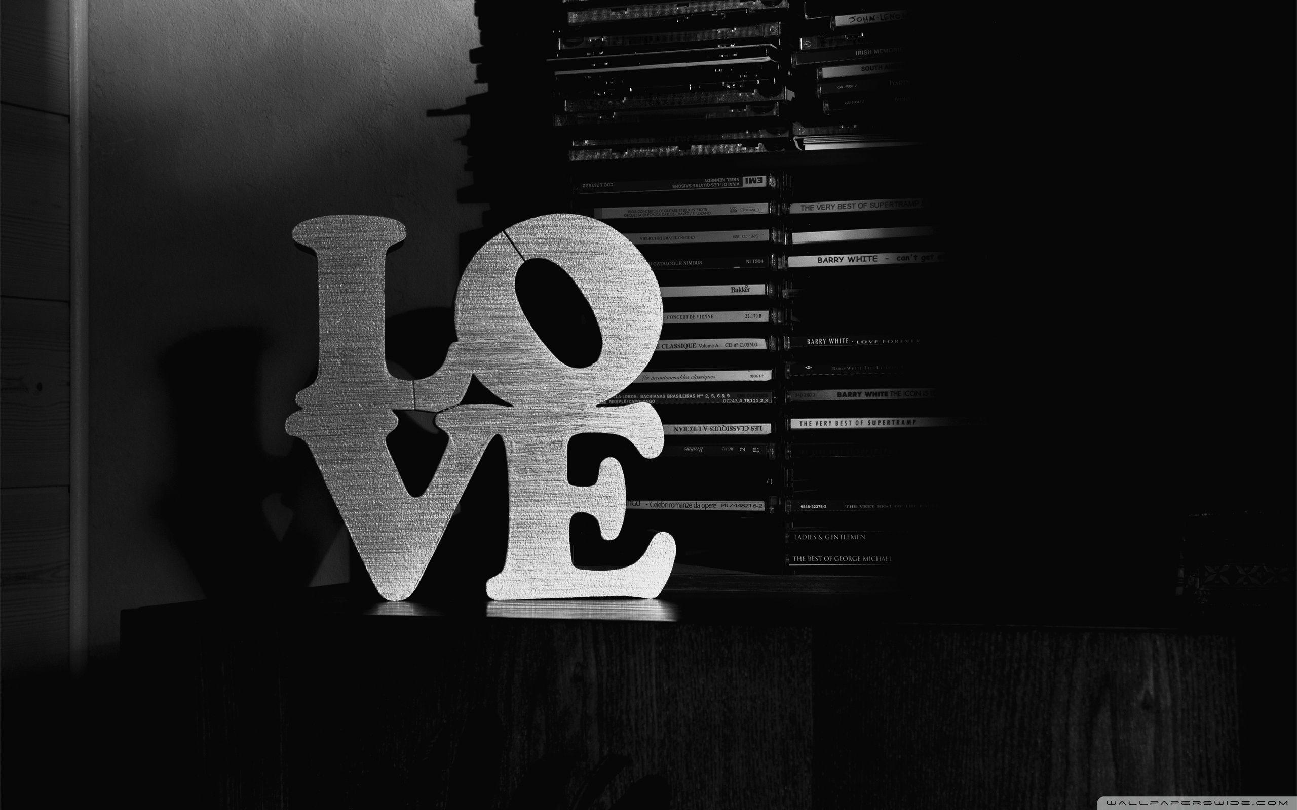 Love Black And White Wallpaper HD For Mobile