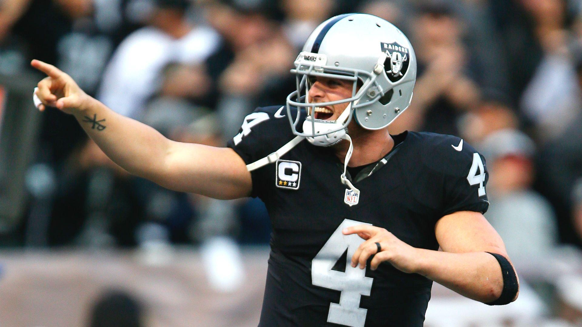 Derek Carr returns to better version of Raiders thanks to culture