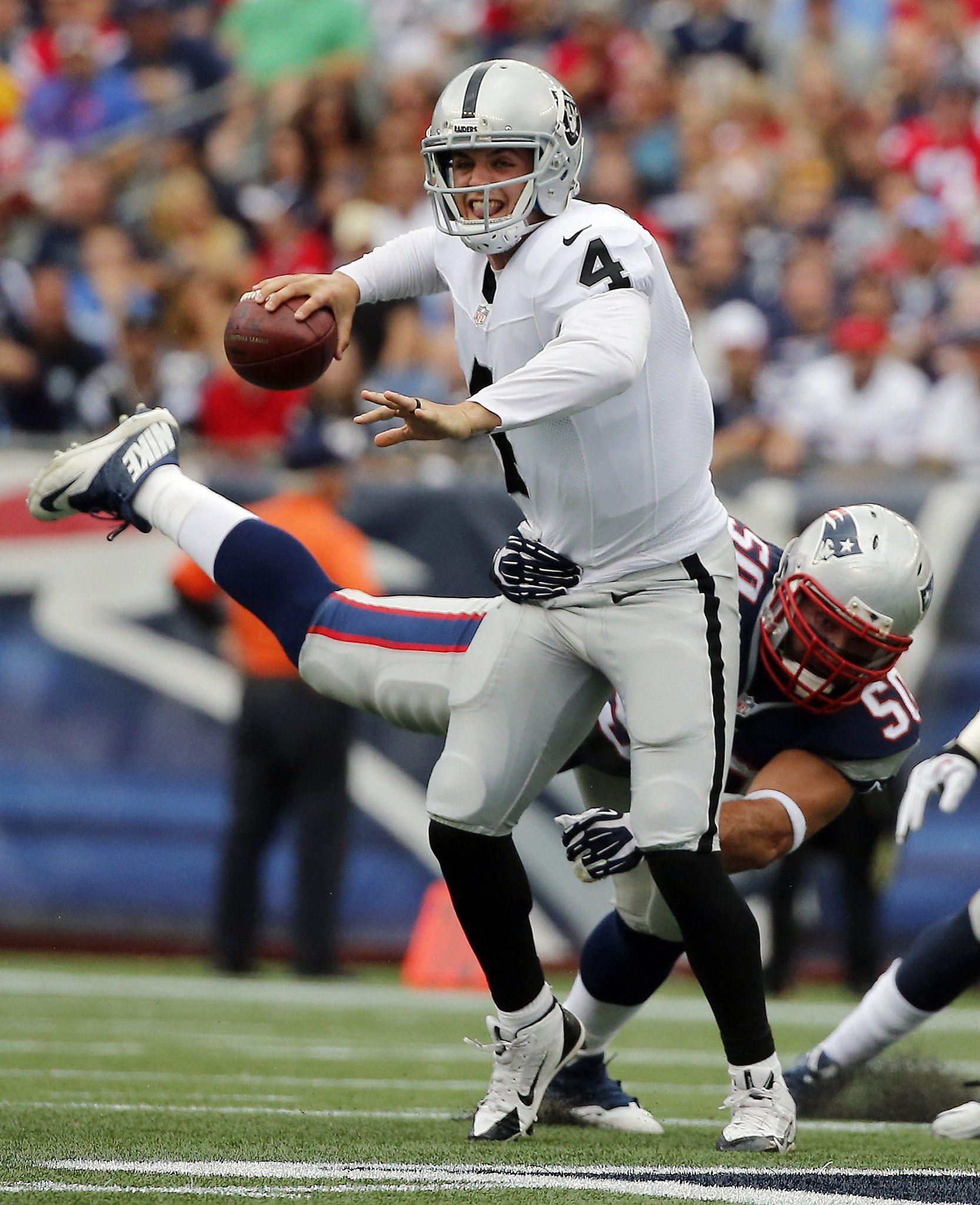 Derek Carr seems capable of leading a Raiders resurgence