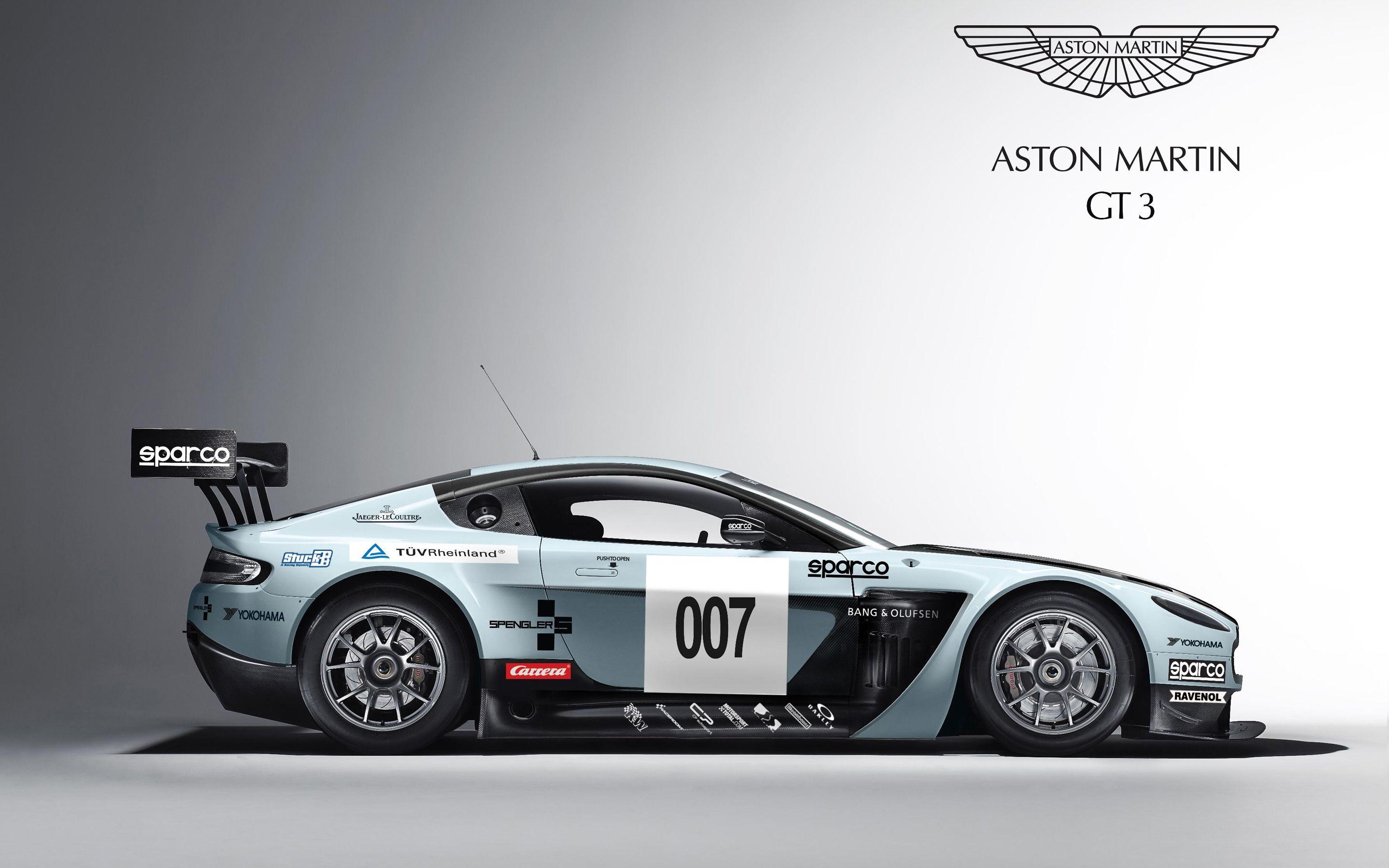 Aston Martin V12 Vantage GT3 Wallpaper