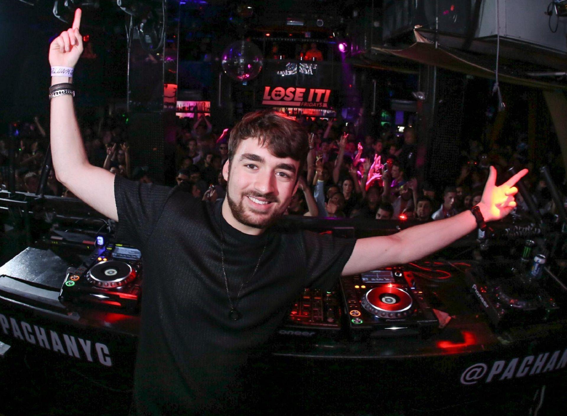 Oliver Heldens Wallpaper