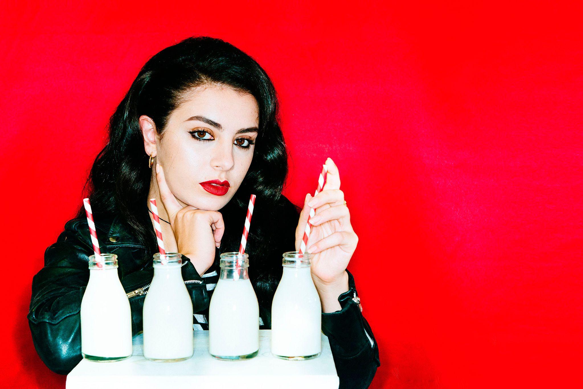 Charli XCX Wallpapers - Wallpaper Cave