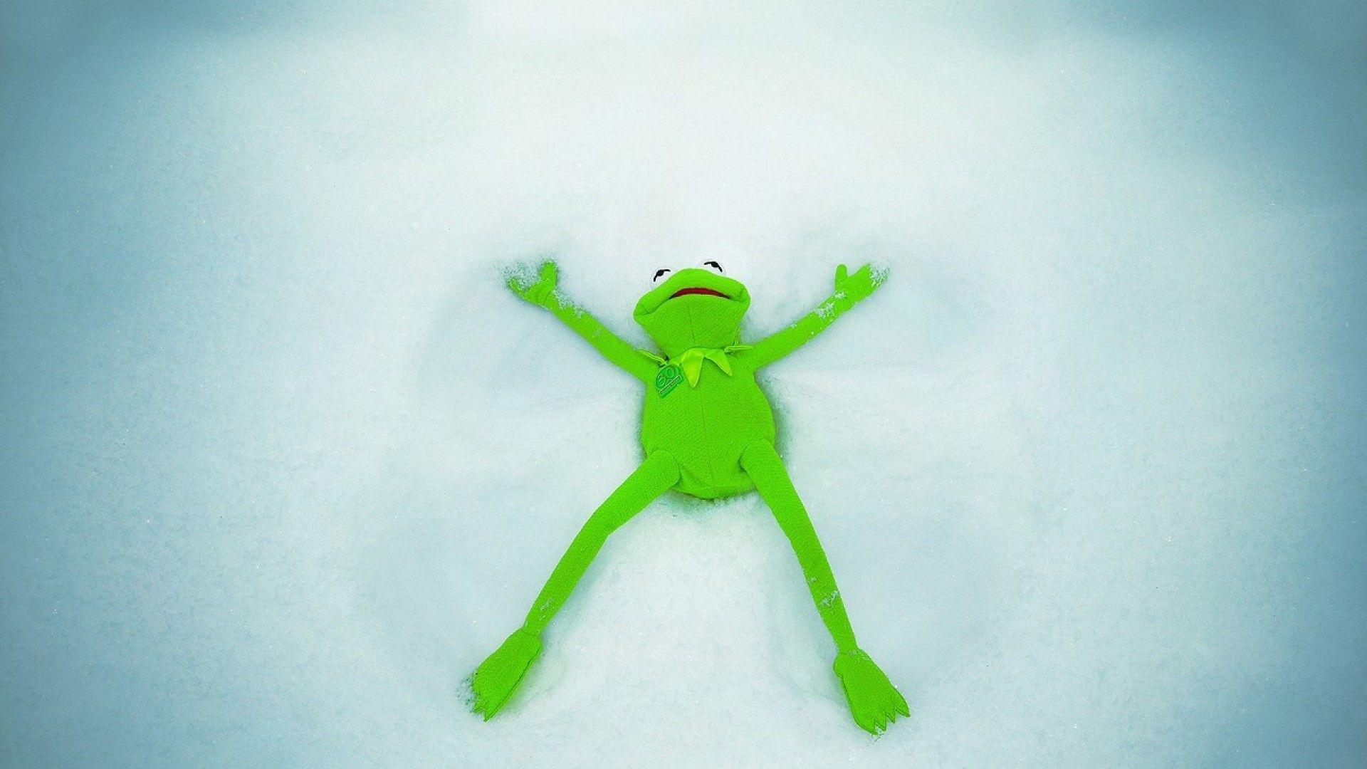Simply: Kermit the Frog desktop bakcgrounds