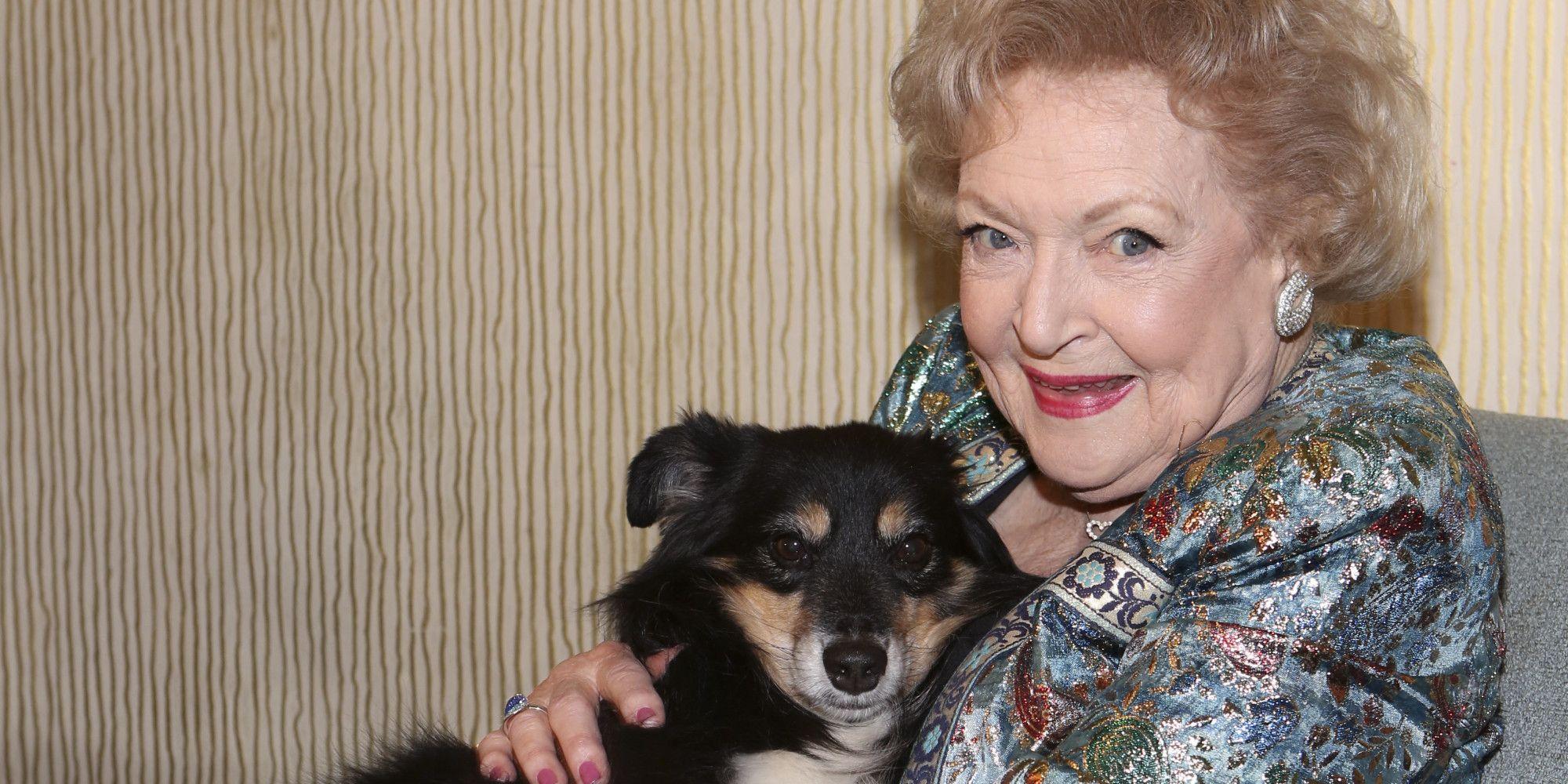 Wallpaper Betty white, Actress, Dog HD, Picture, Image