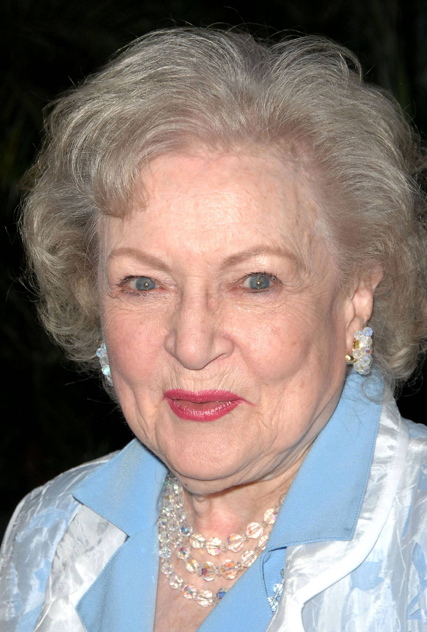 Betty White vs Debora Caprioglio Image Match