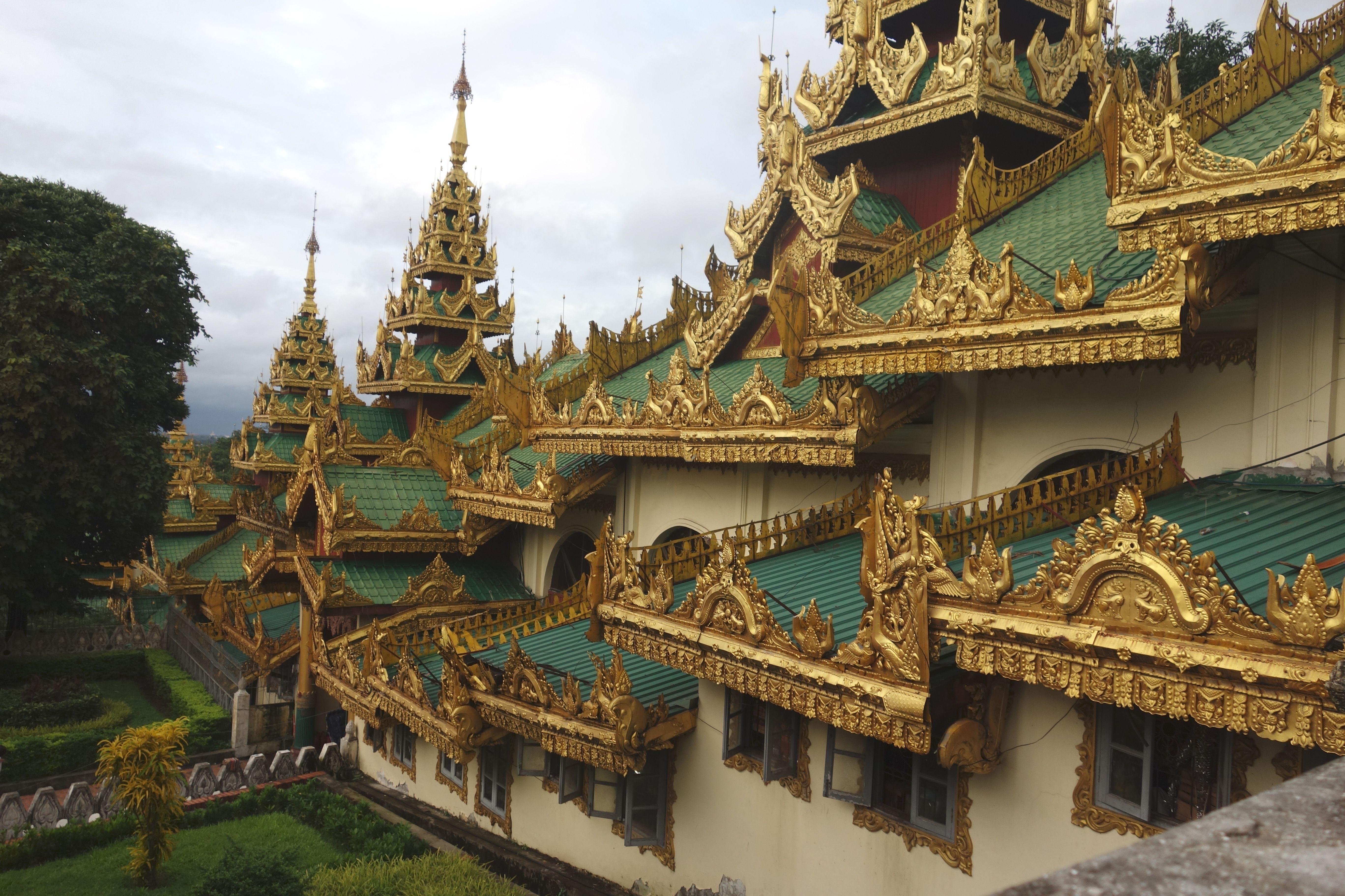 Shwedagon Pagoda 5k Retina Ultra HD Wallpaper. Background Image