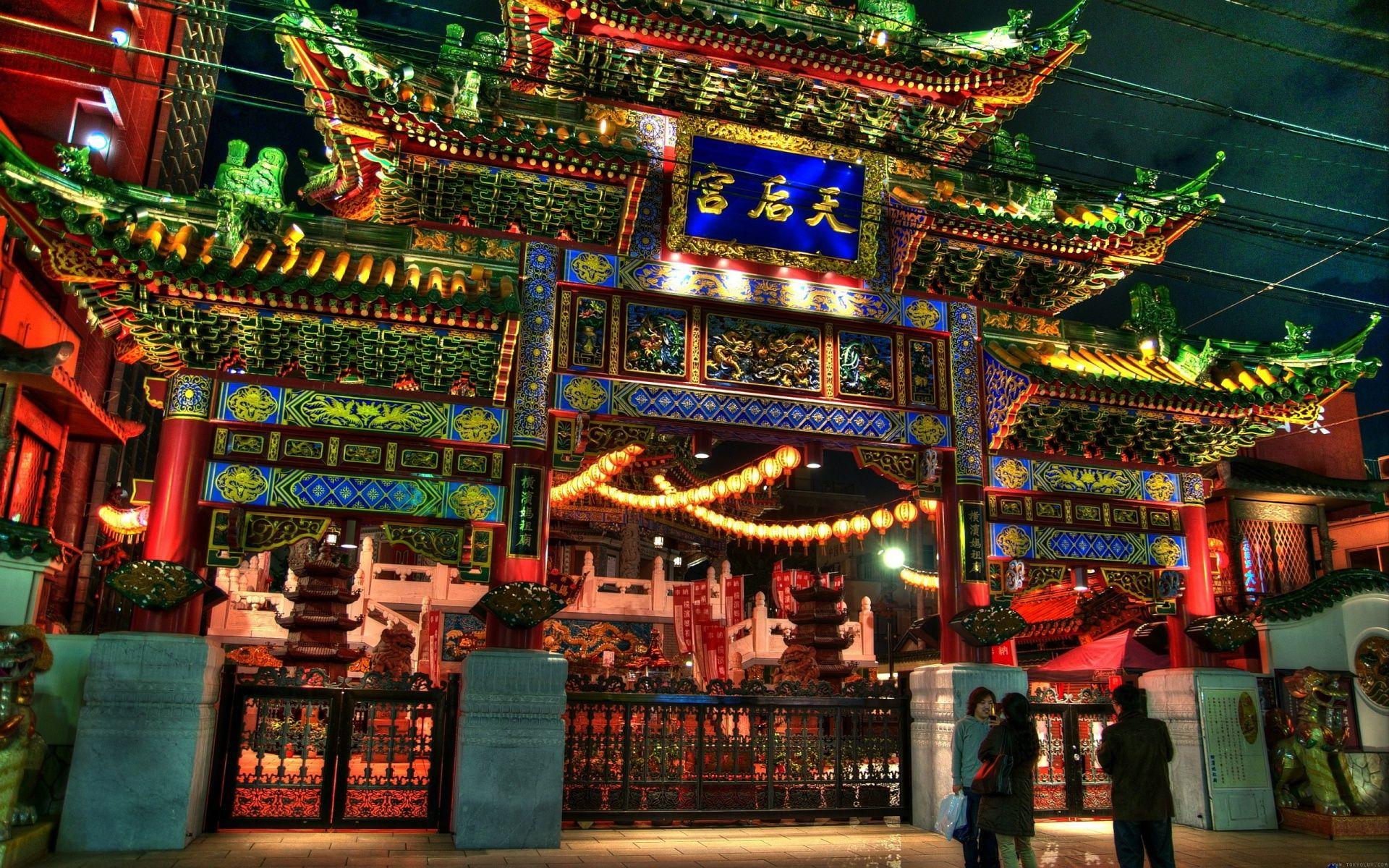Splendid Chinese Pagoda Wallpaper. Pagodas, temples and shrines