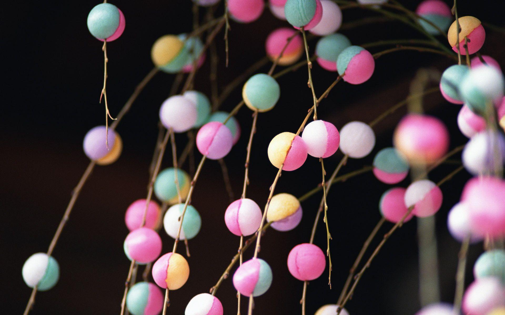 Beads on branches wallpaper and image, picture, photo