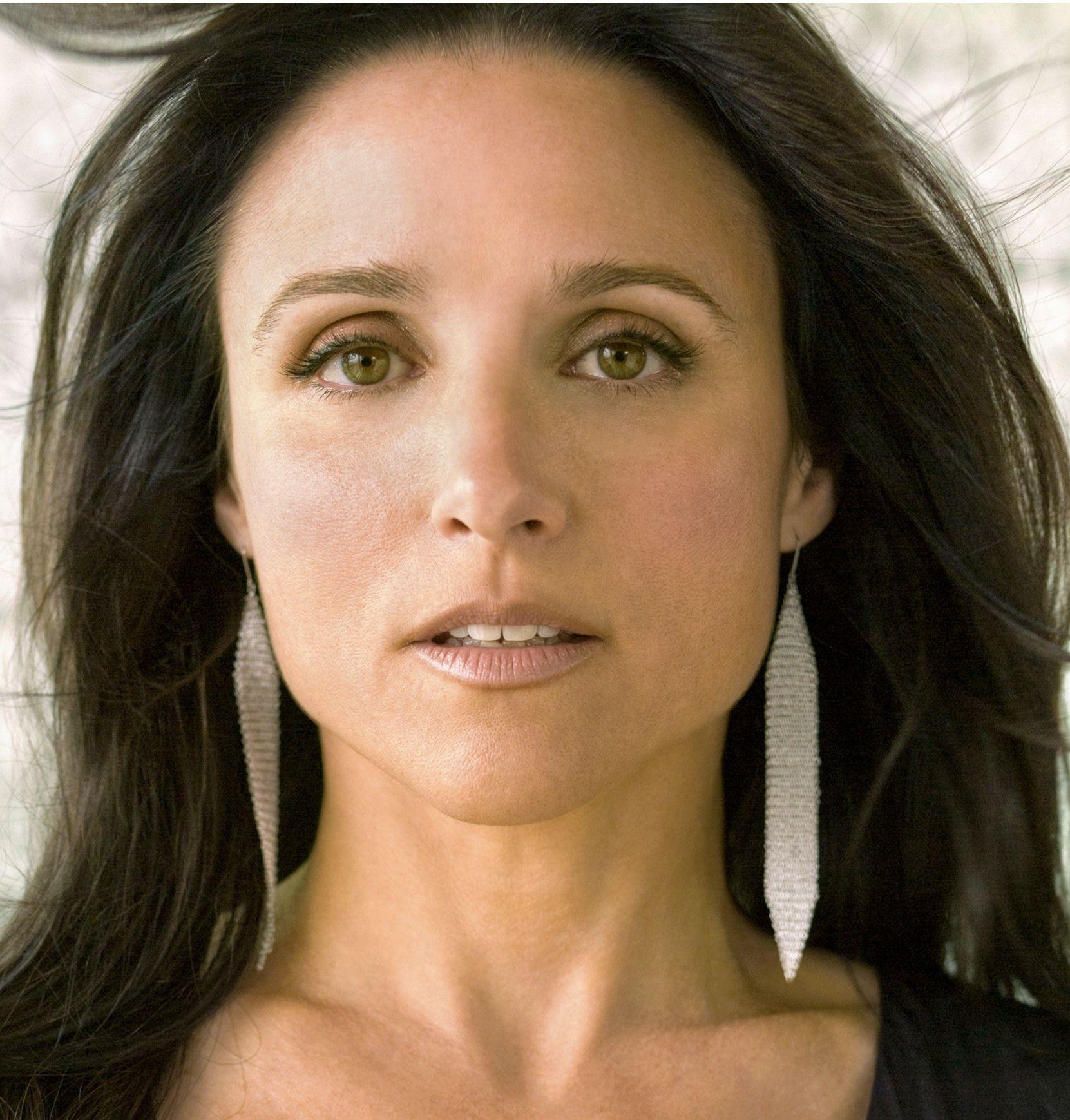 Julia Louis-Dreyfus Wallpapers - Wallpaper Cave