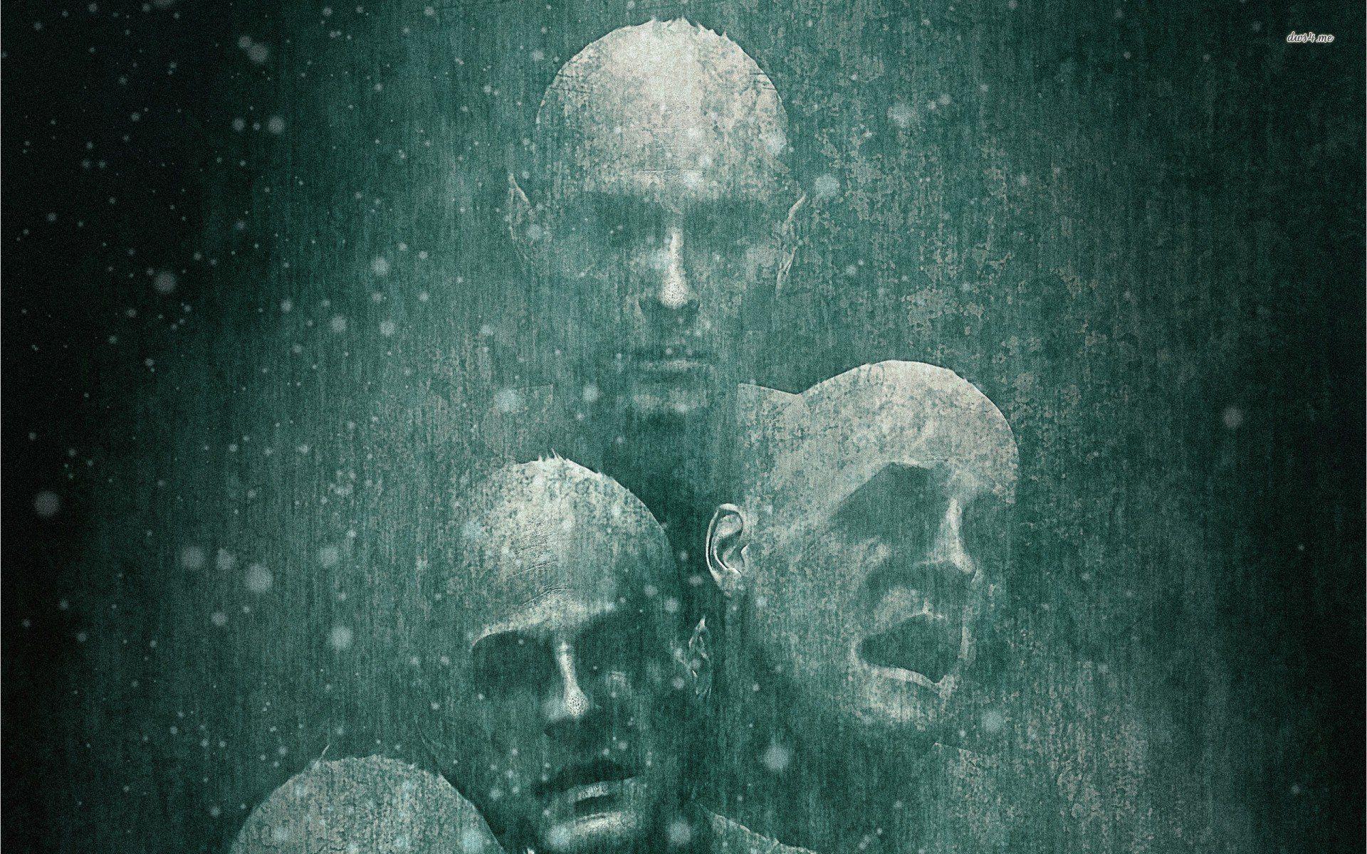 Spooky Statues