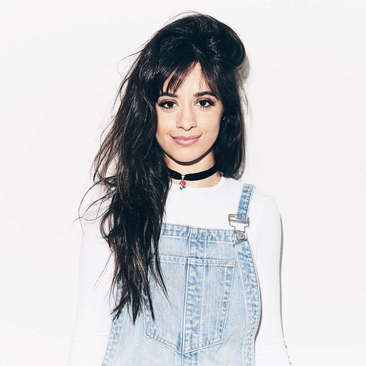 Camila Cabello wallpaper