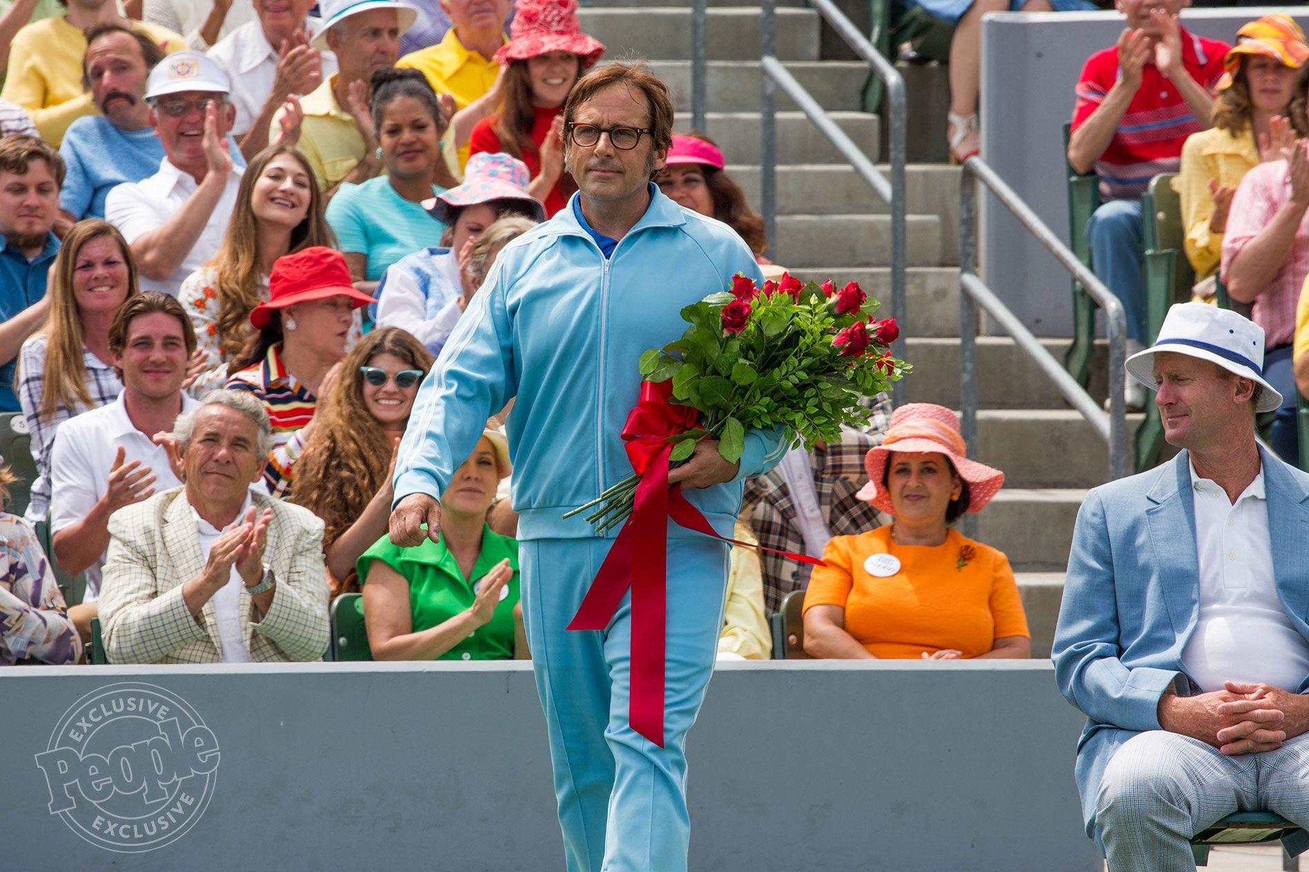 Steve Carell & Emma Stone are ready for tennis in Battle