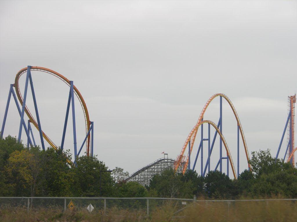 Panoramio of Behemoth at Canada's Wonderland