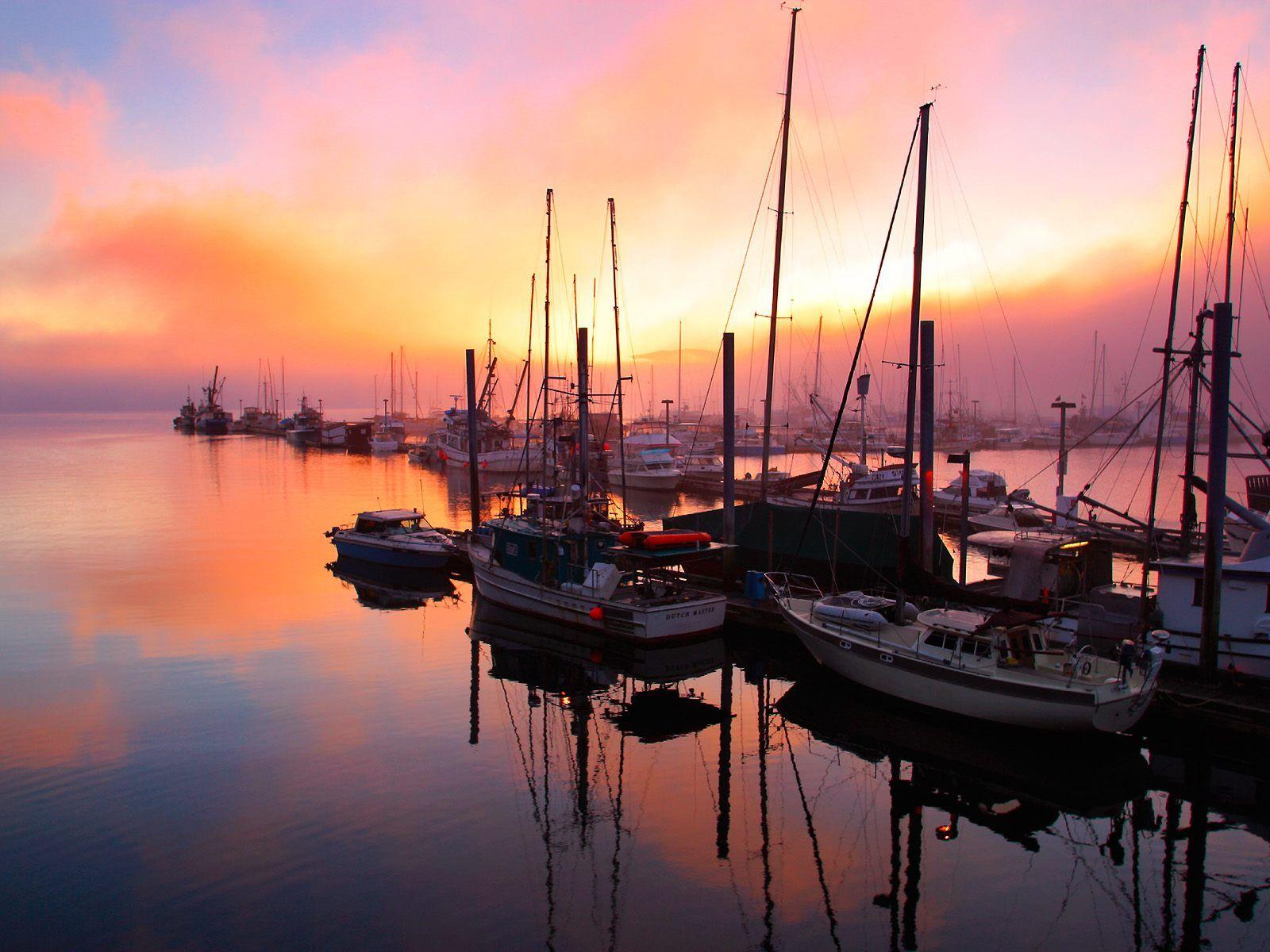 Juneau Boat Harbor at Sunset, Alaska Free Desktop HD Wallpaper