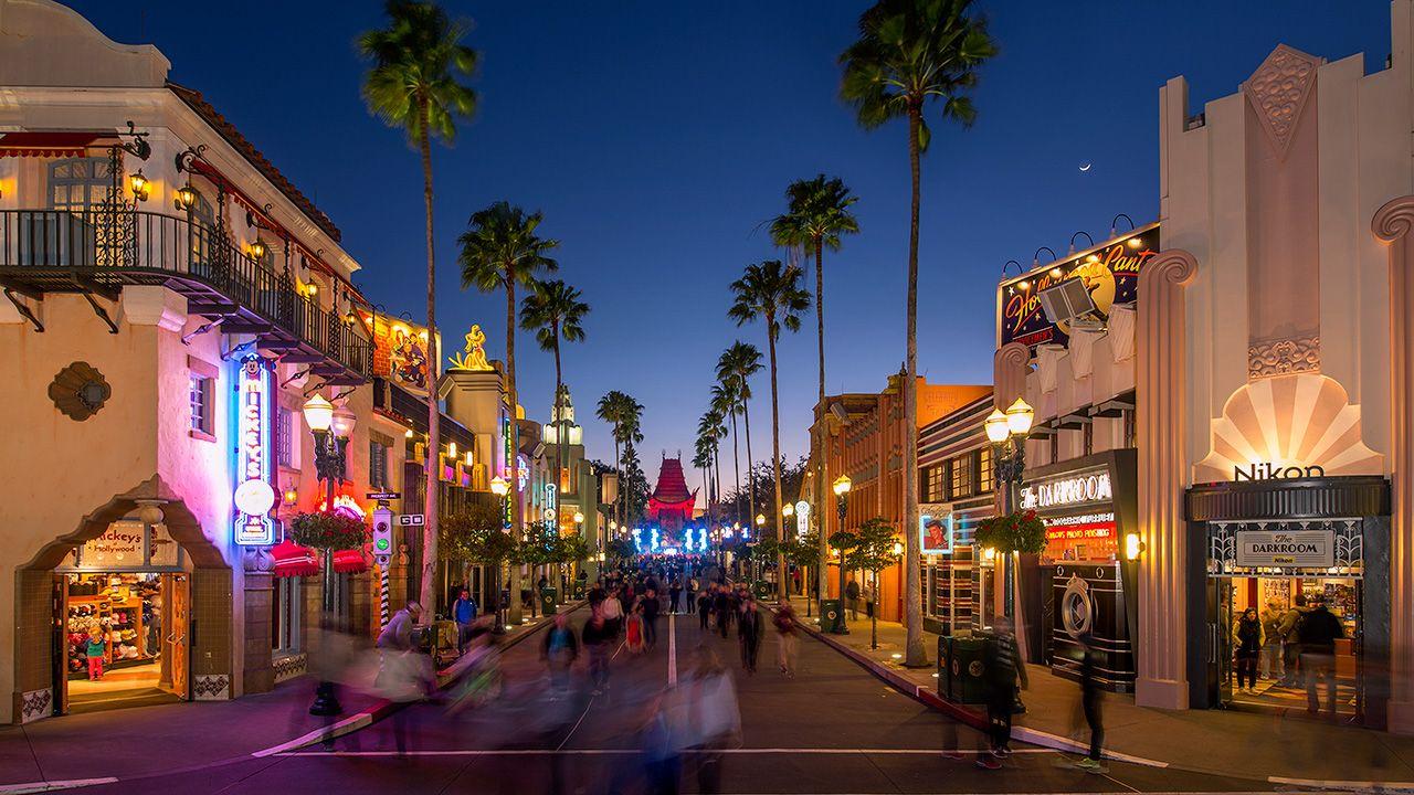 Disney Parks After Dark: Disney's Hollywood Studios Lights Up