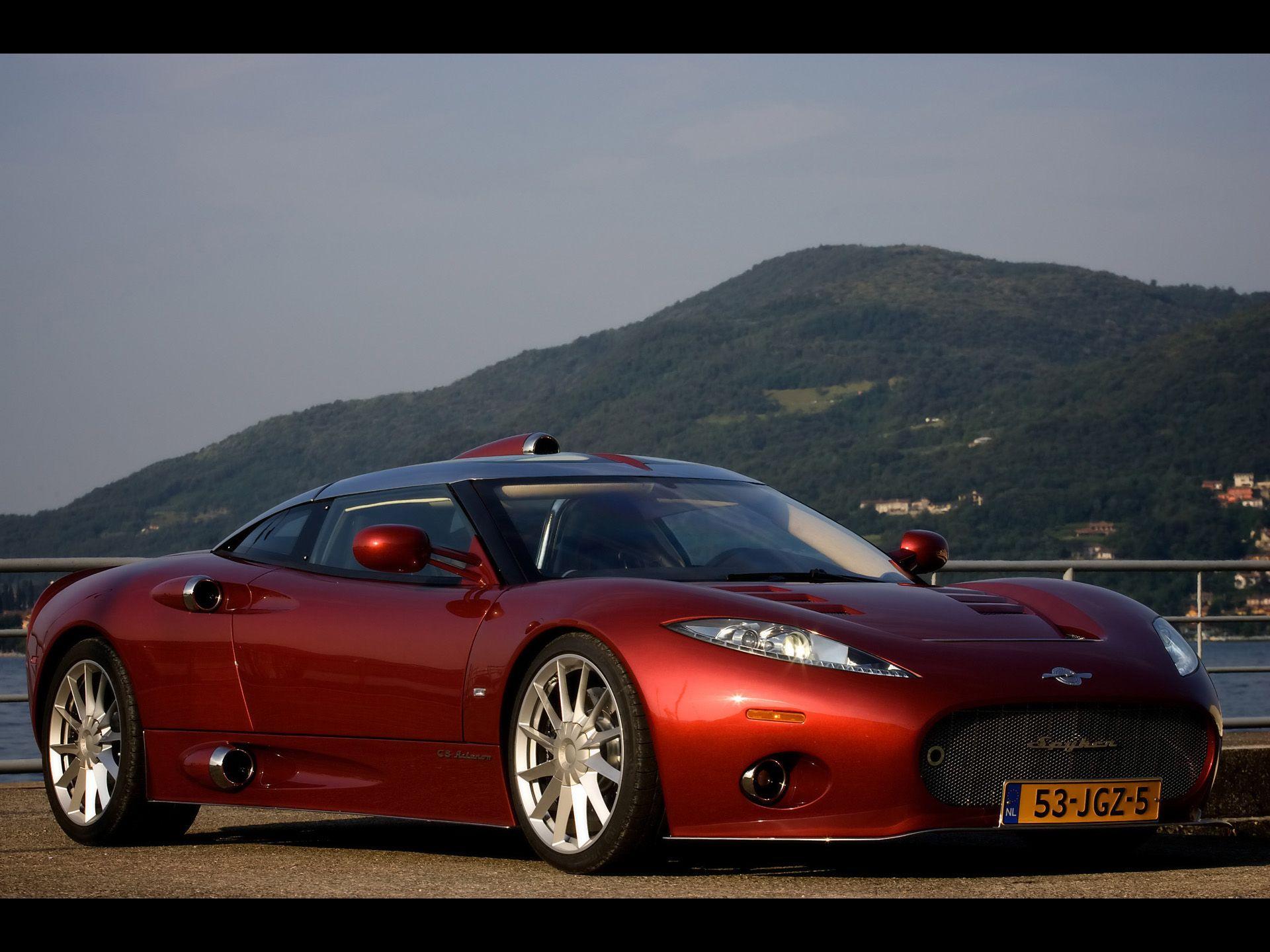 Spyker C8 in Italy wallpaper. Spyker C8 in Italy