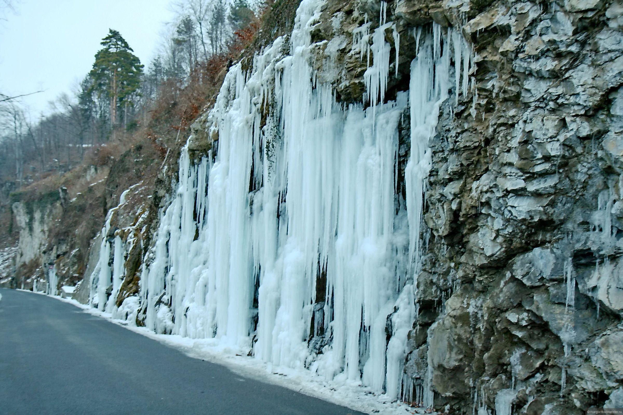 Frozen waterfall in Liechtenstein wallpaper and image