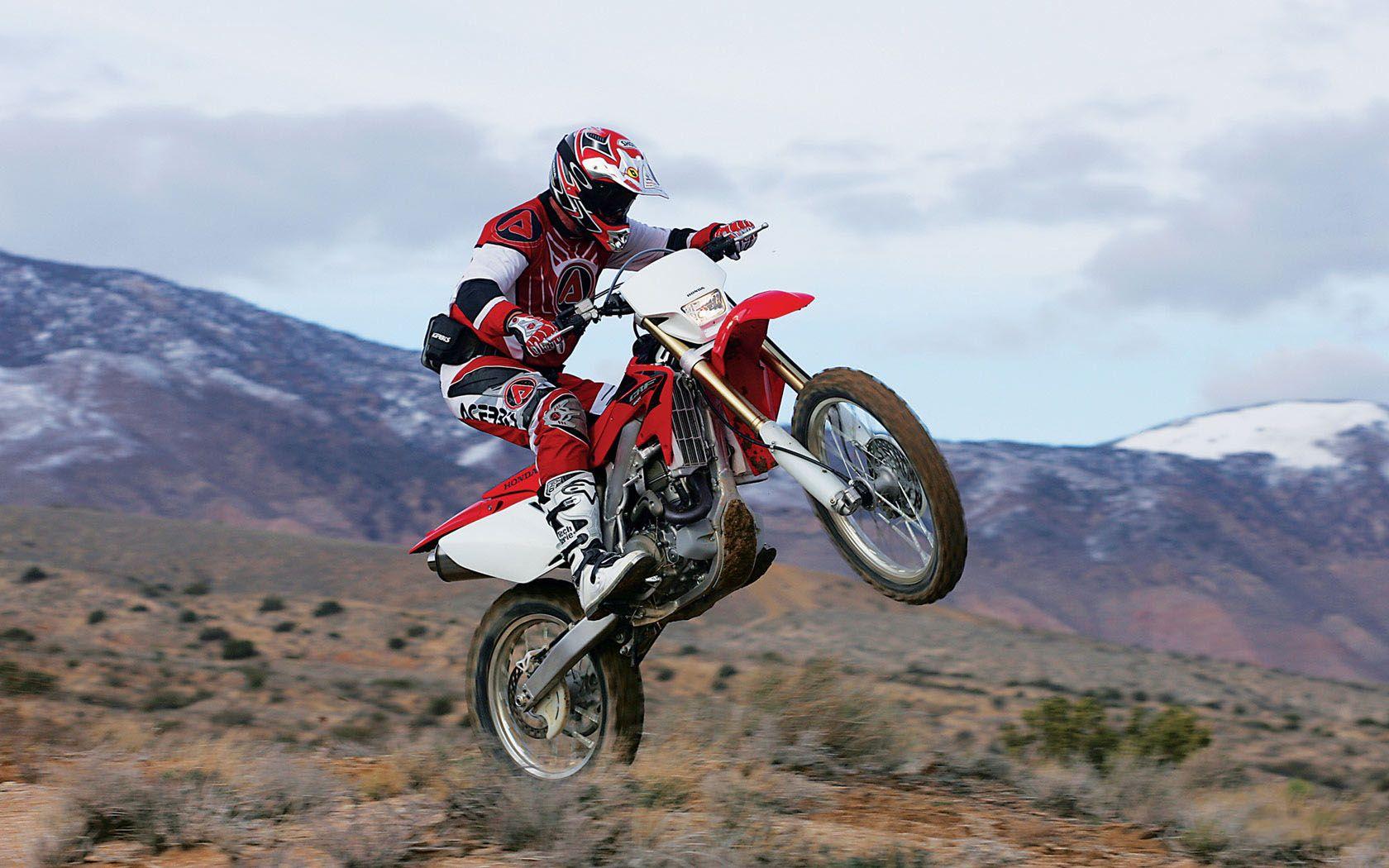 Honda CRF 450 Motocross Bike in Action < Motorcycles < Vehicles