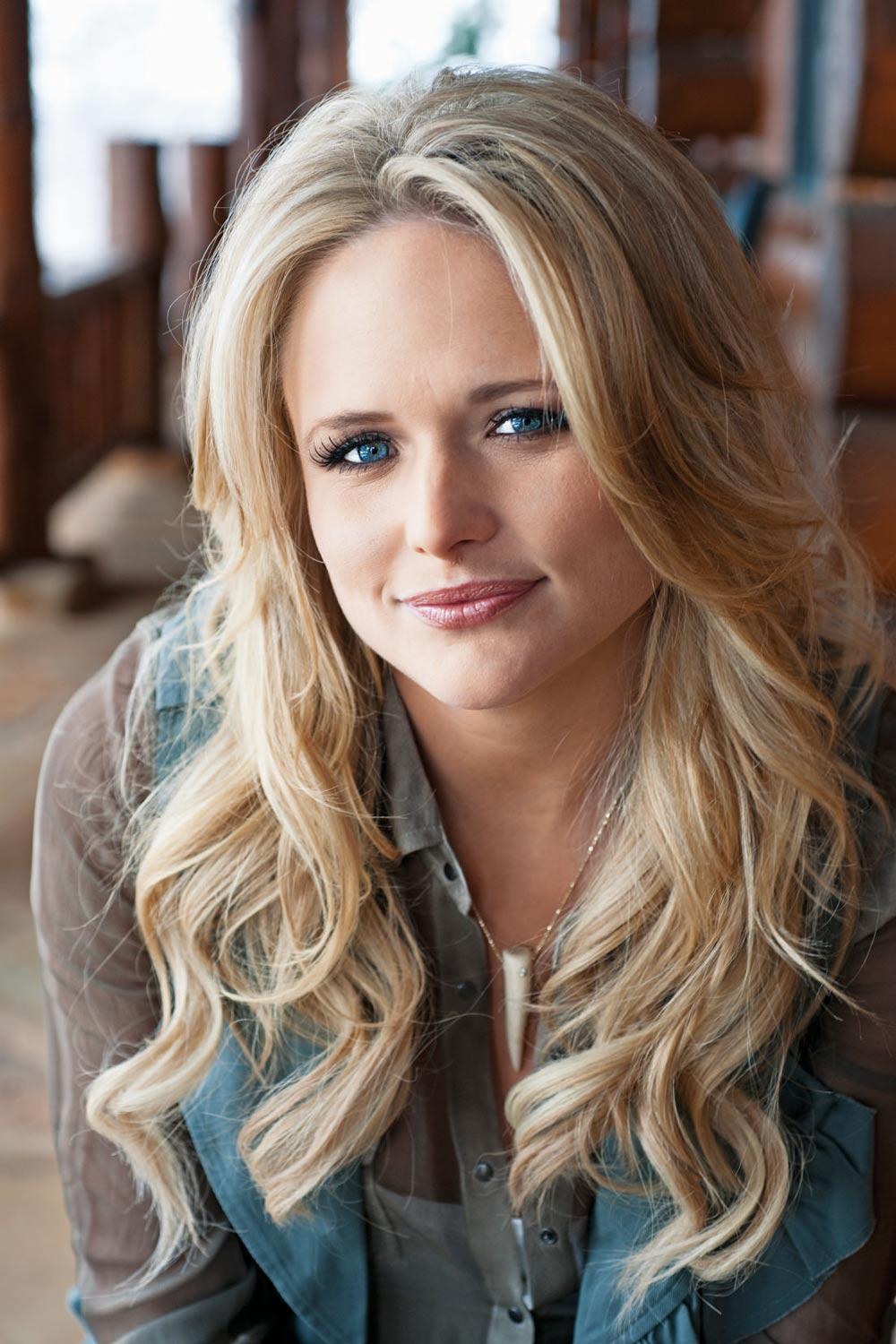 1920x1080px Miranda Lambert (388.36 KB).06.2015