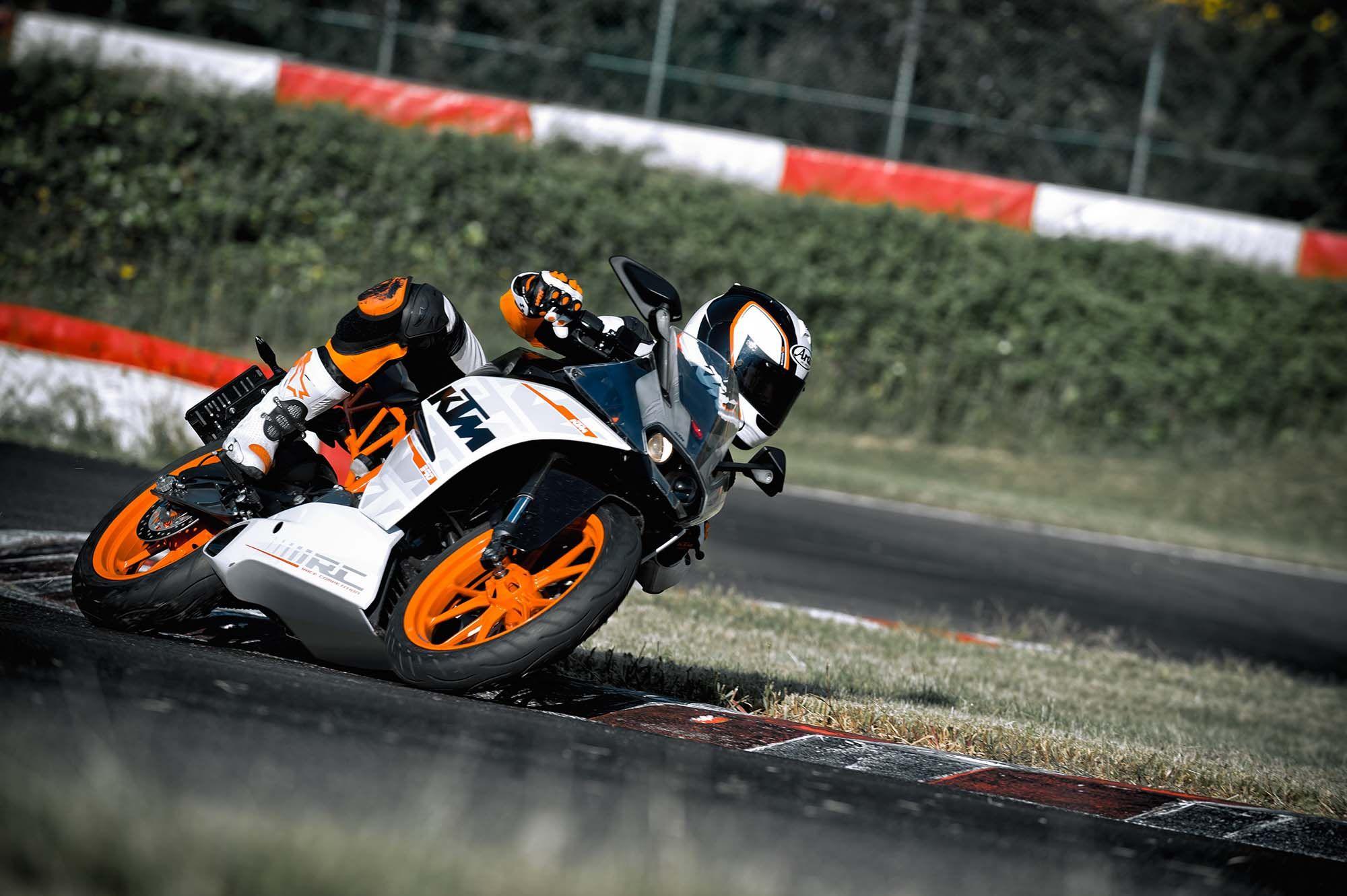 KTM RC390 Coming to America - $5,499 & Rubber