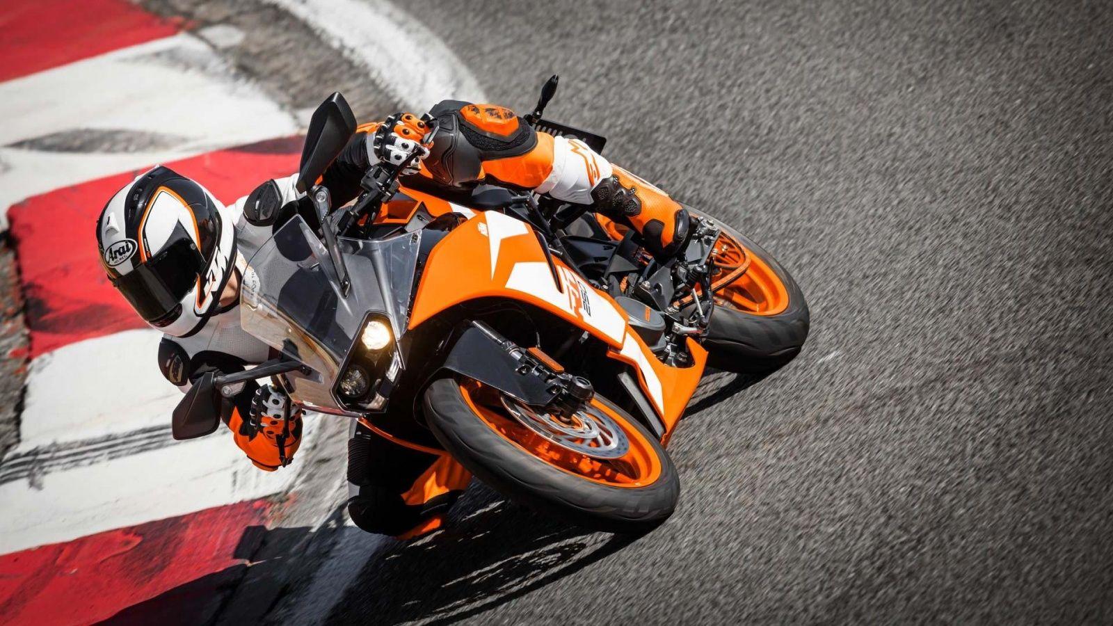 KTM RC390 2017 Wallpaper