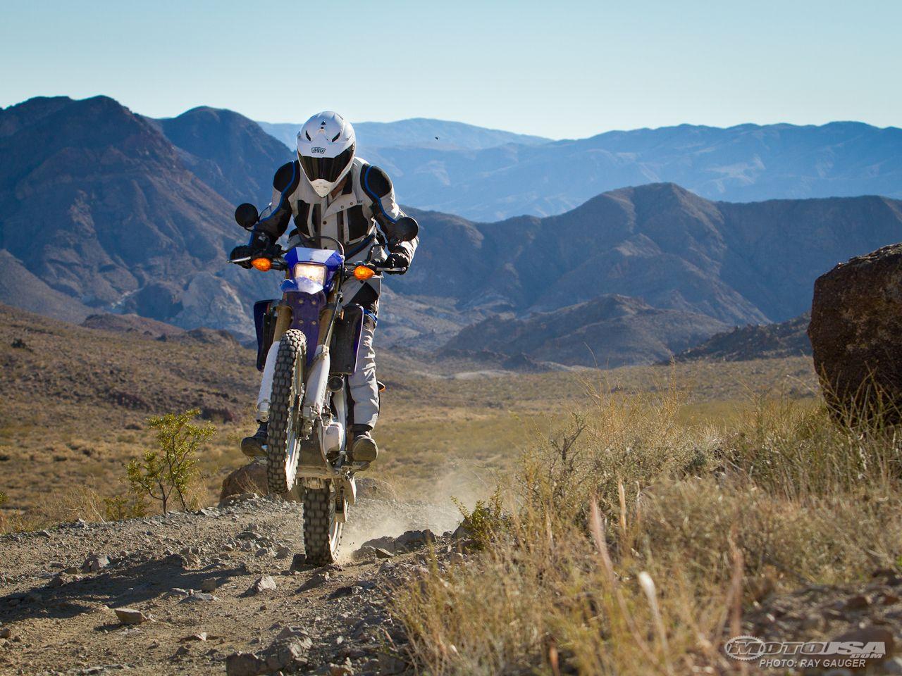 Yamaha WR250R Comparison Photo