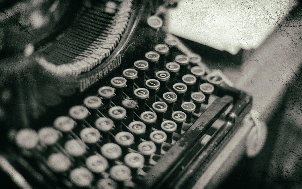 Man With Cerebral Palsy Created Such Beautiful Typewriter Art