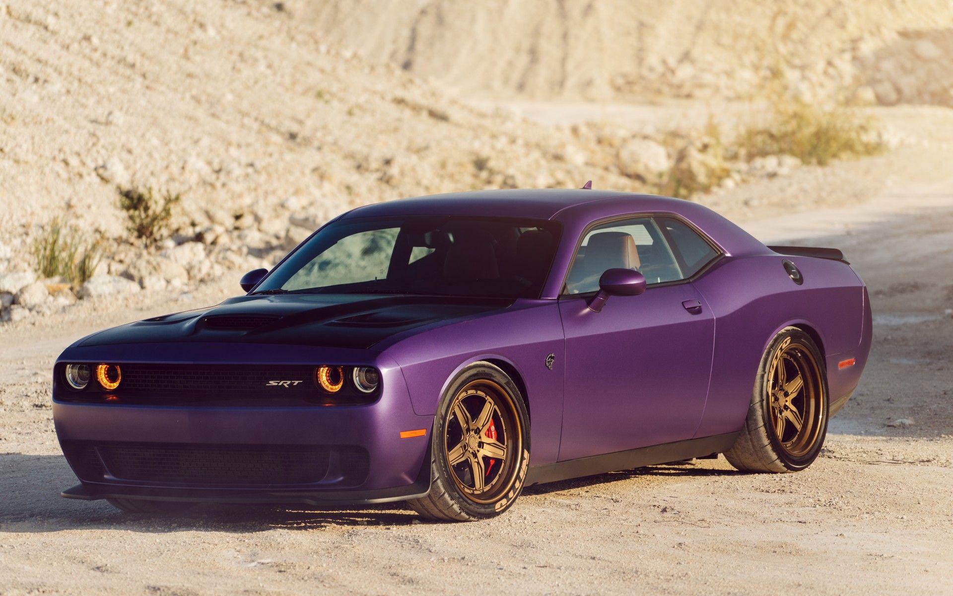 Wallpaper Dodge Challenger Hellcat, Plum crazy purple, Matte, 5K
