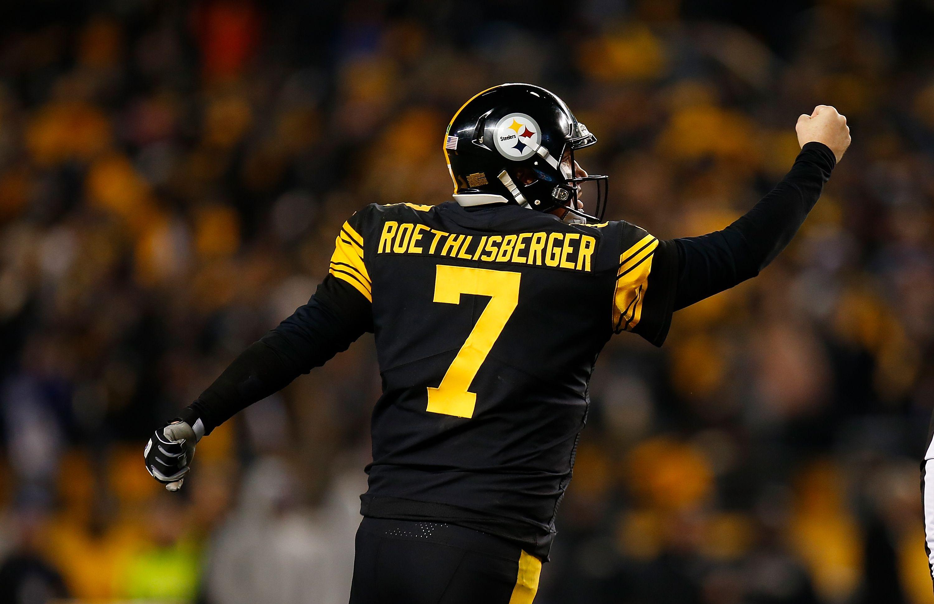 REPORT: Steelers QB Ben Roethlisberger Won't Commit to Next Season